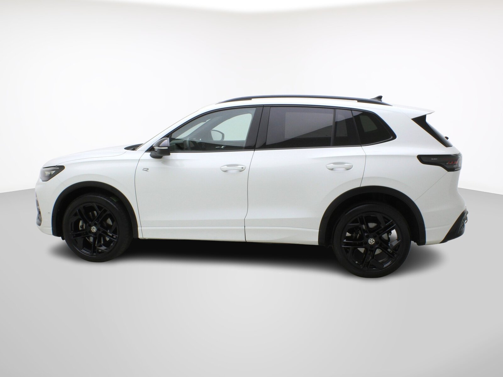 VW Tiguan 2.0 TSI DSG R-Line Black Style 4Motion, Benzin, Occasion / Gebraucht, Automatik - 3