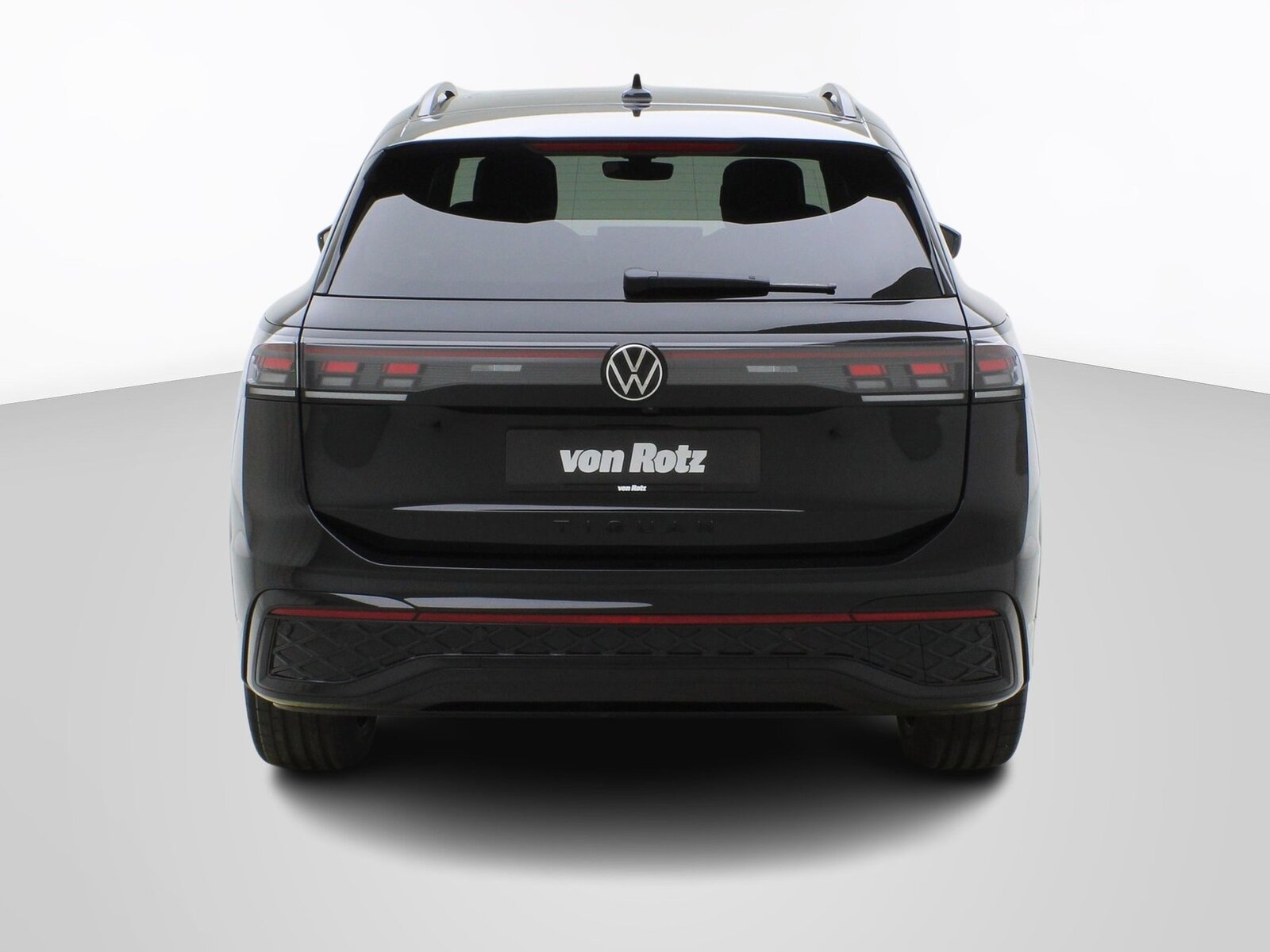 VW Tiguan 2.0 TSI DSG R-Line Black Style 4Motion **VW Werksg, Benzin, Occasion / Gebraucht, Automatik - 4