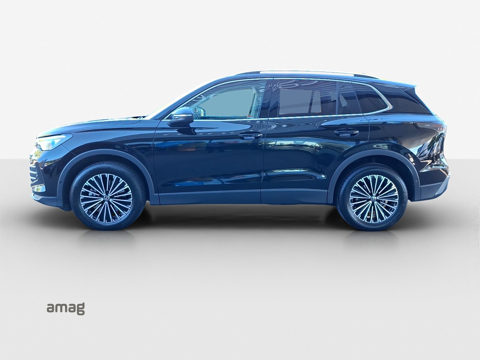 VW Tiguan Elegance, Benzina, Occasioni / Usate, Automatico - 2
