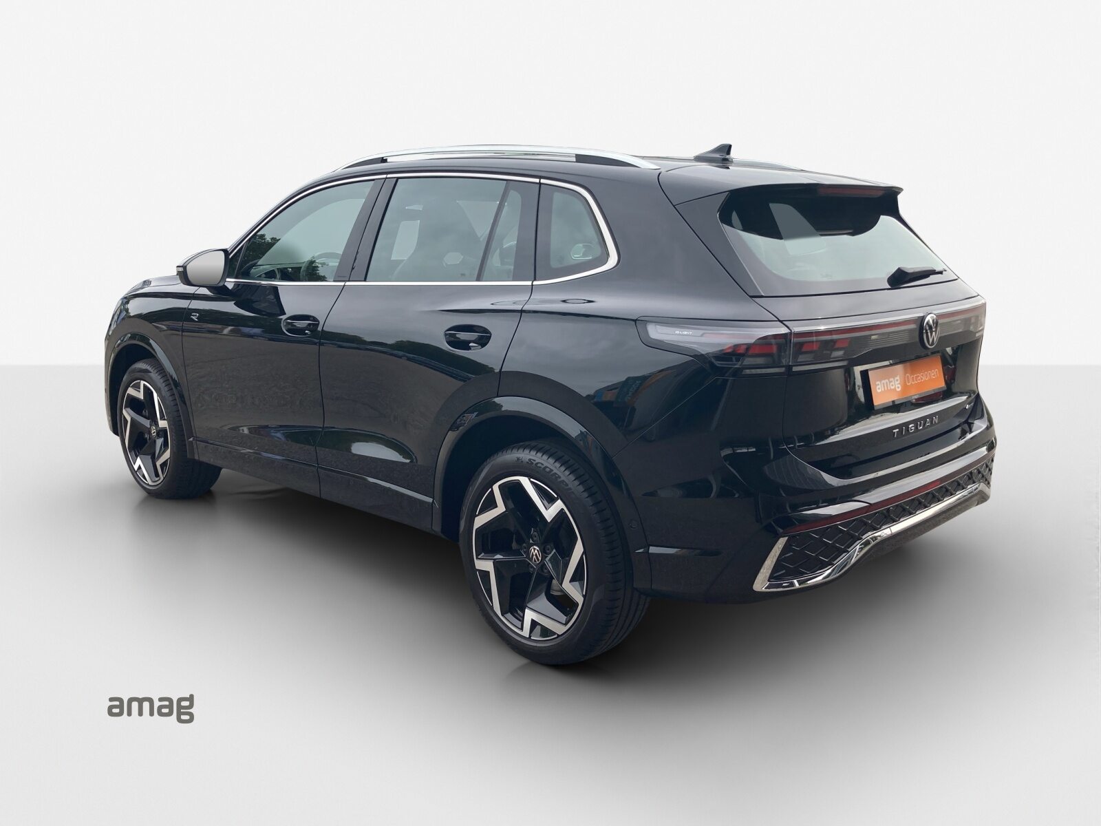VW Tiguan R-Line, Essence, Occasion / Utilisé, Automatique - 3