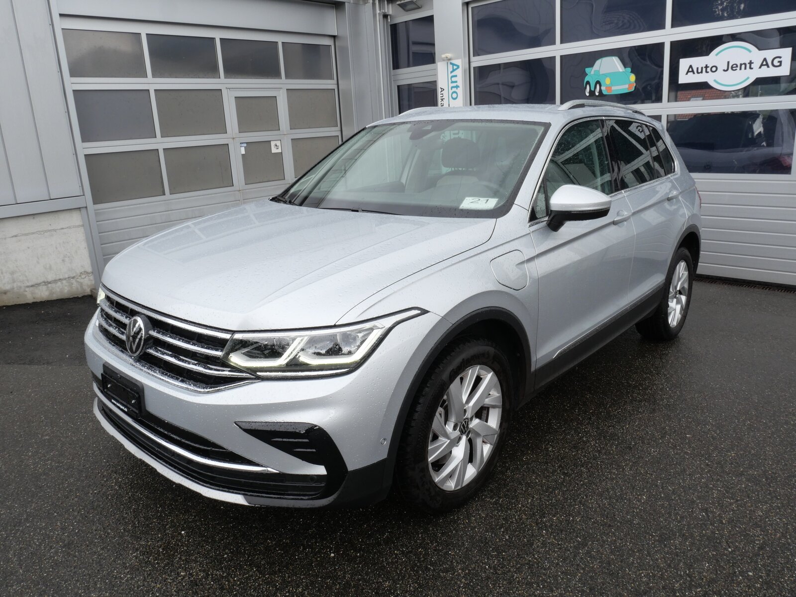 VW Tiguan 1.4TSI PHEV Elegance DSG *CH-Auto, AHK-schwenkbar,