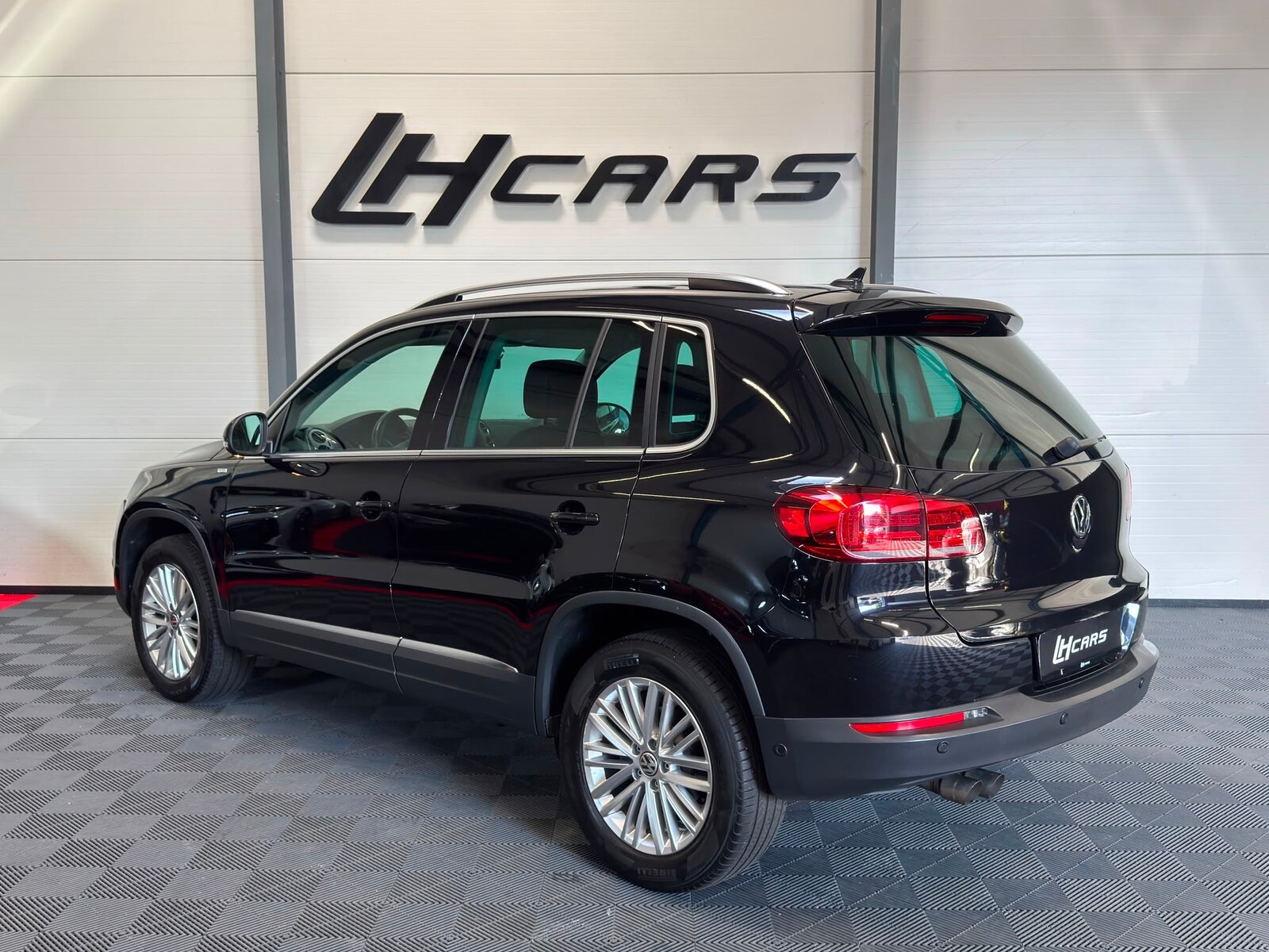 VW Tiguan 2.0 TDI BMT Cup R-Line DSG, Diesel, Occasion / Utilisé, Automatique - 3
