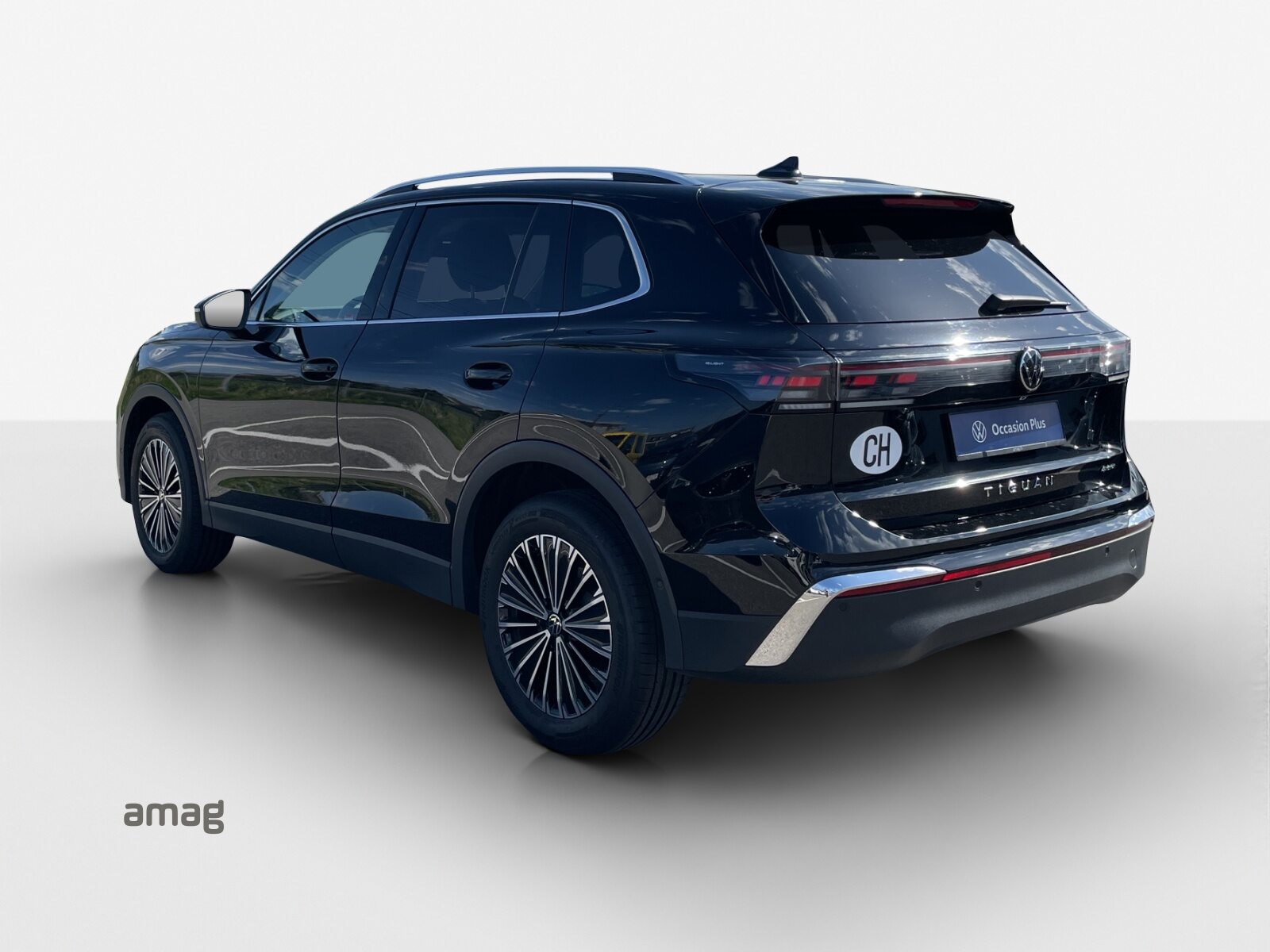 VW Tiguan Elegance, Essence, Occasion / Utilisé, Automatique - 3