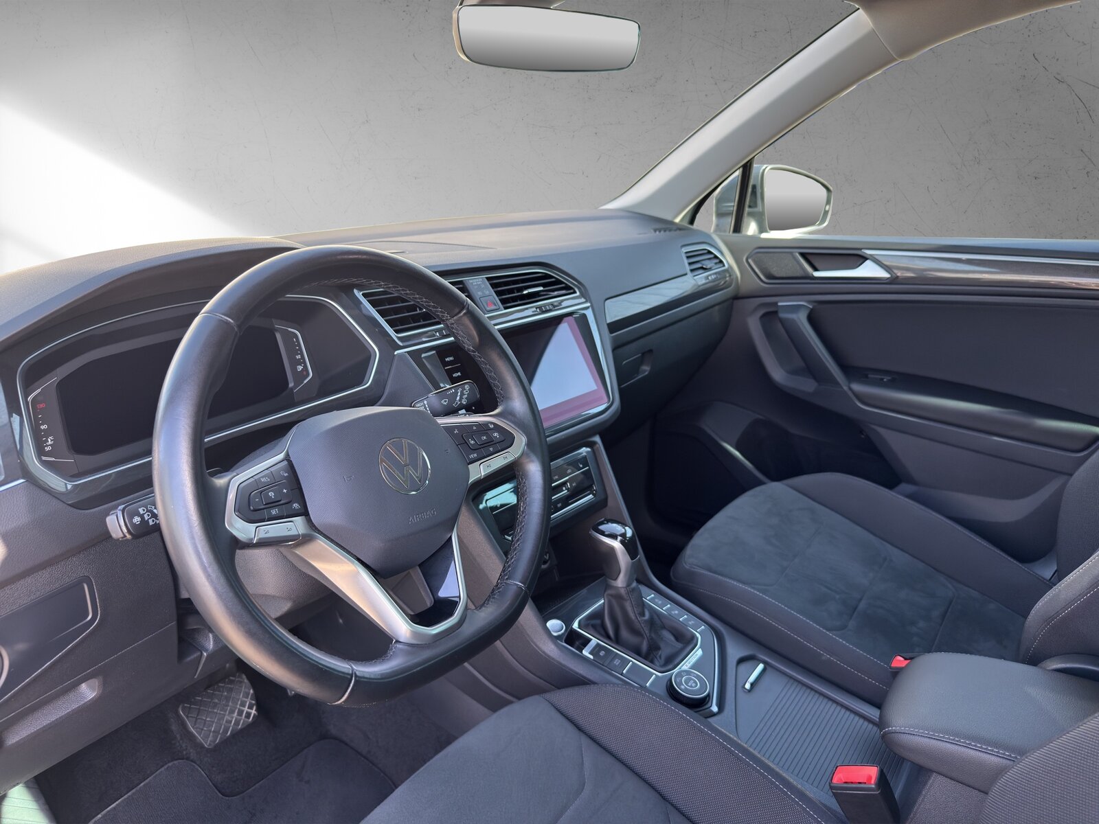 VW Tiguan 2.0 TDI SCR R-Line 4Motion DSG, Diesel, Occasion / Utilisé, Automatique - 6