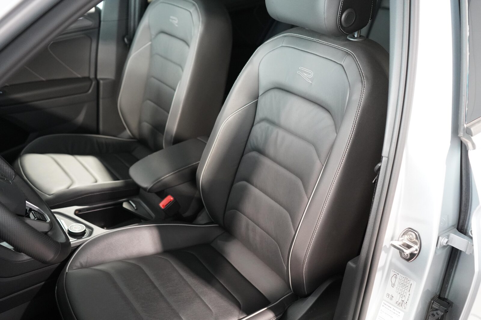 VW Tiguan 2.0 TSI R-Line DSG 4motion, Benzina, Occasioni / Usate, Automatico - 6