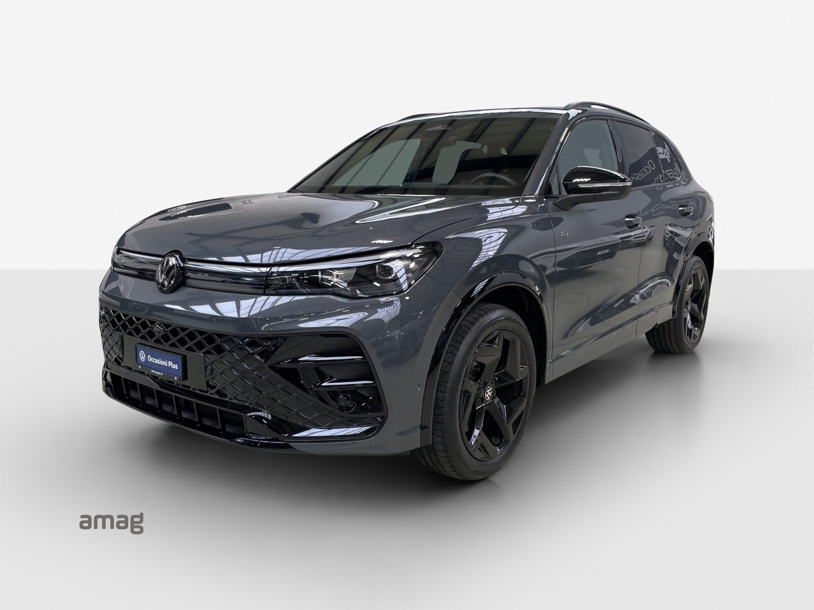 VW Tiguan R-Line
