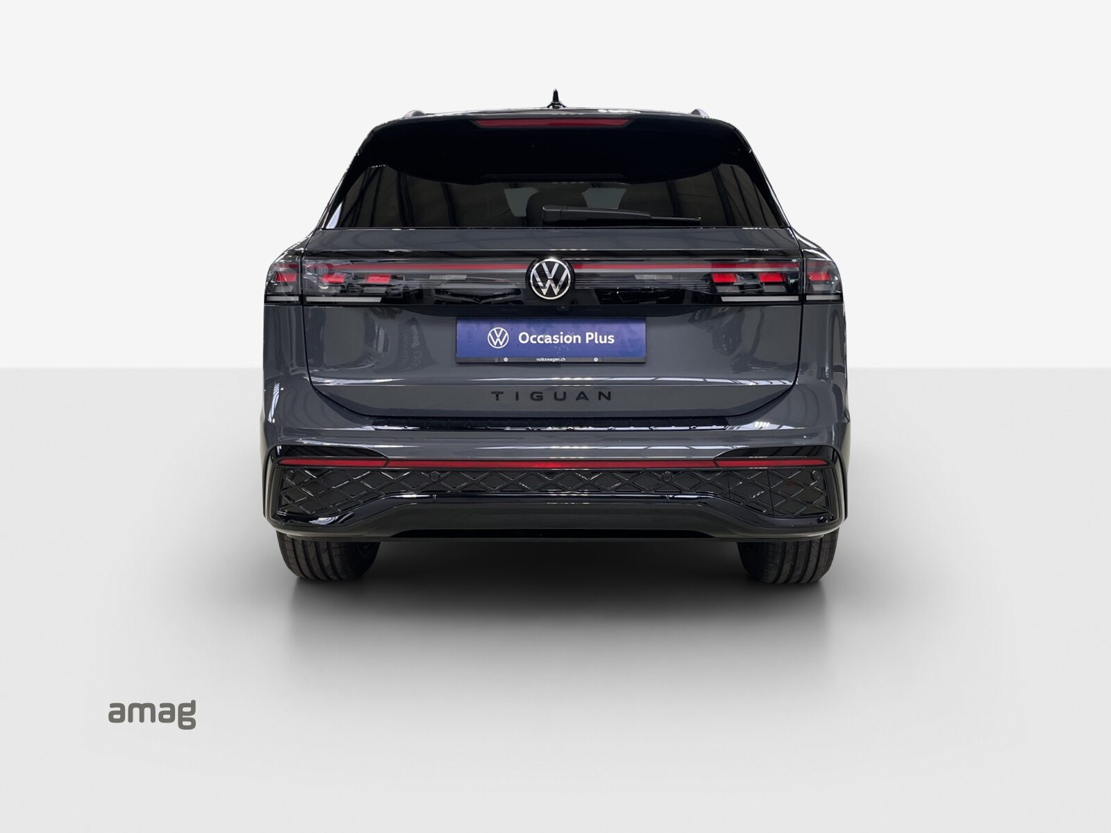 VW Tiguan R-Line, Benzin, Occasion / Gebraucht, Automatik - 4