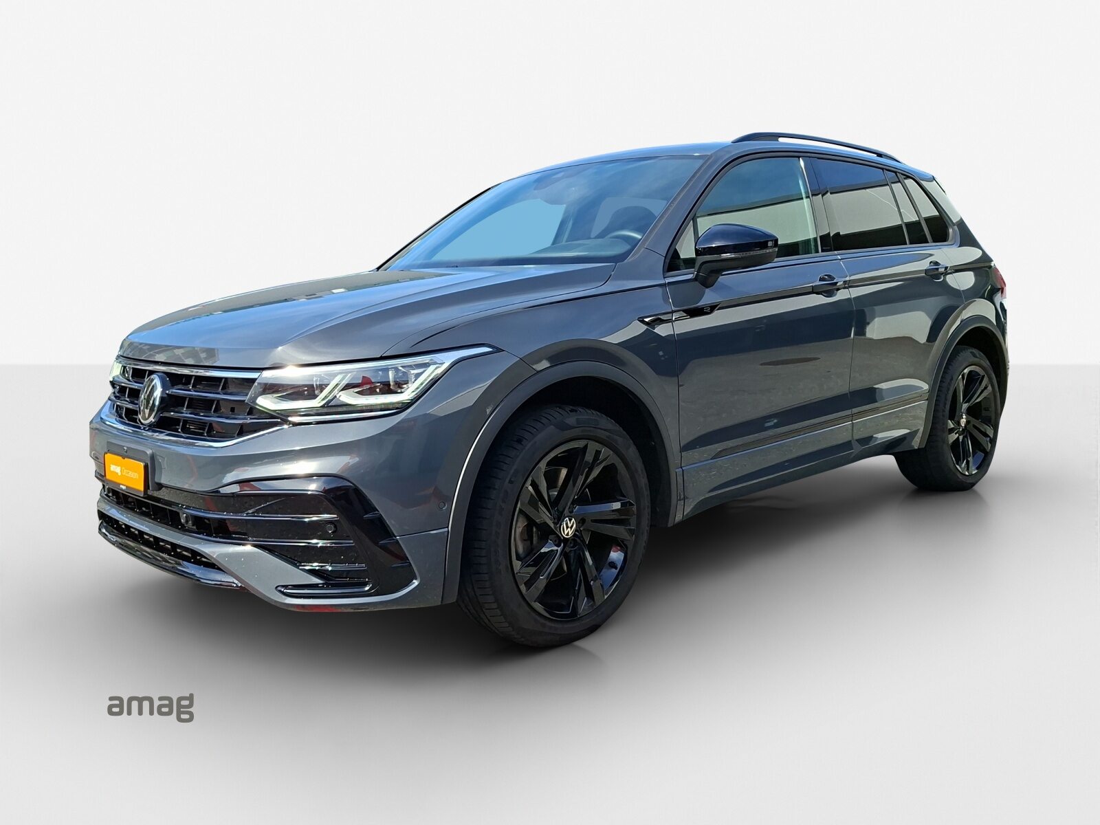 VW Tiguan R-Line
