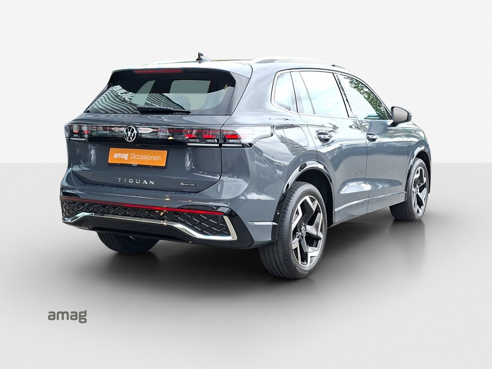 VW Tiguan R-Line, Essence, Occasion / Utilisé, Automatique - 5