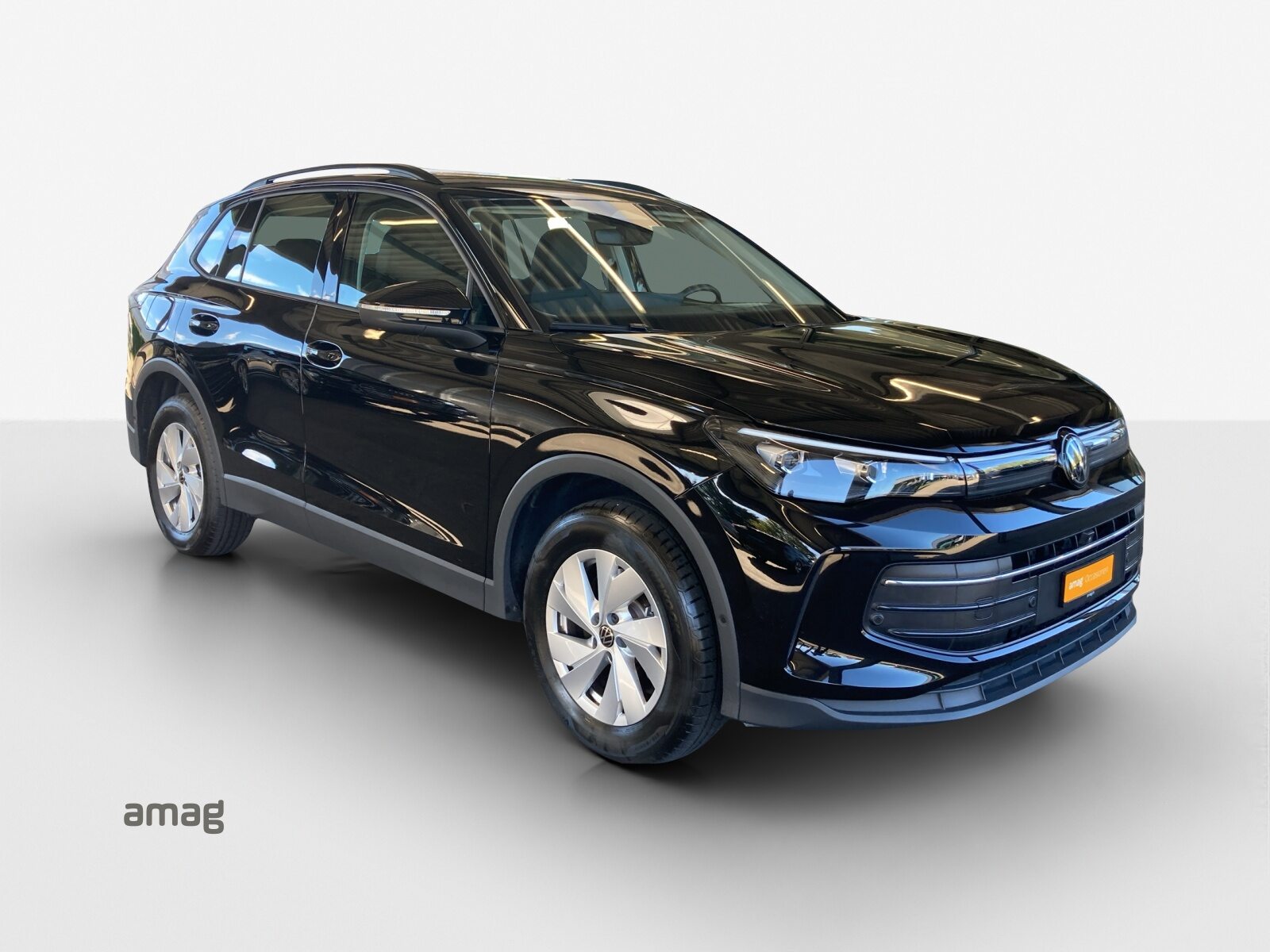 VW Tiguan Life, Essence, Occasion / Utilisé, Automatique - 6