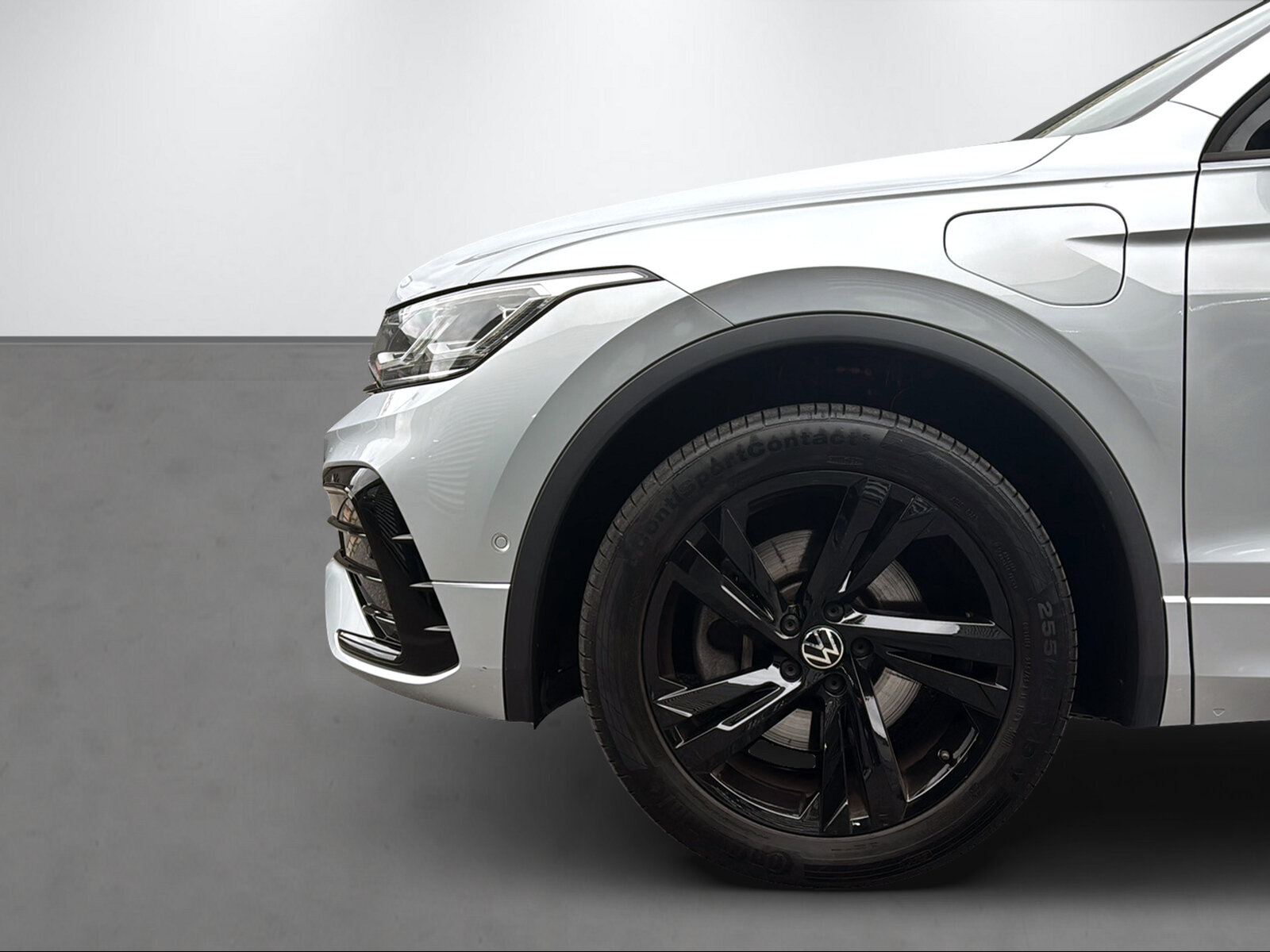 VW TIGUAN 1.4 TSI PHEV R-L SELECTION DSG, Gaz naturel (CNG) / Essense, Occasion / Utilisé, Automatique - 4