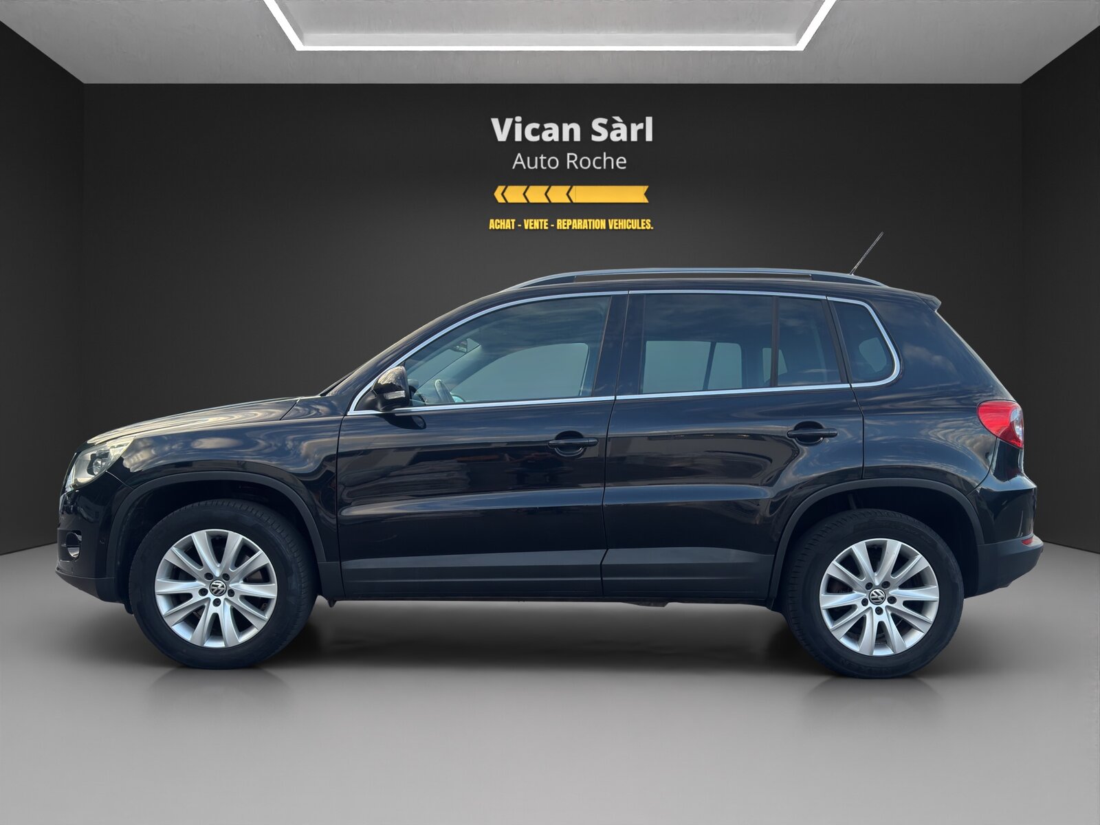 VW Tiguan 2.0 TSI SportStyle Tiptronic, Essence, Occasion / Utilisé, Automatique - 5