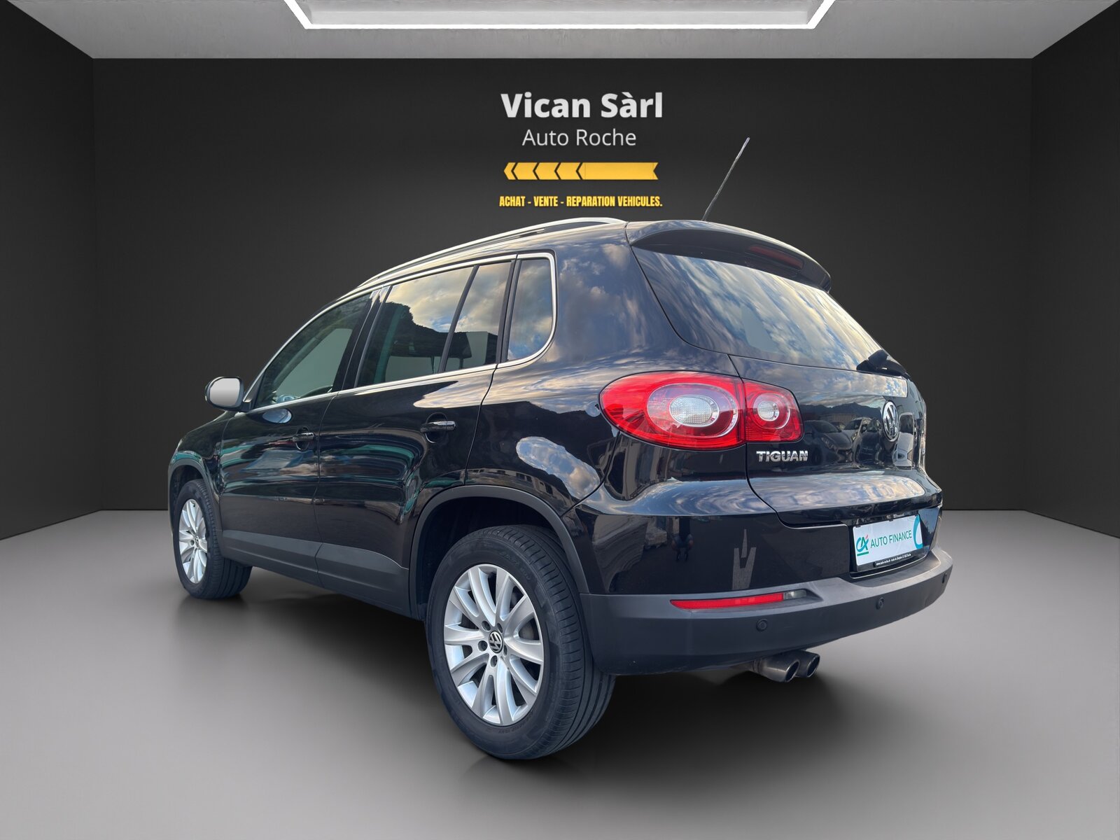 VW Tiguan 2.0 TSI SportStyle Tiptronic, Essence, Occasion / Utilisé, Automatique - 6