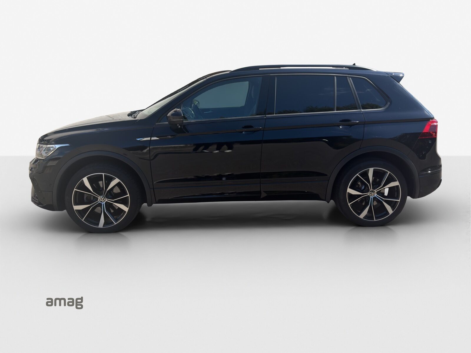 VW Tiguan R-Line, Benzina, Occasioni / Usate, Automatico - 2