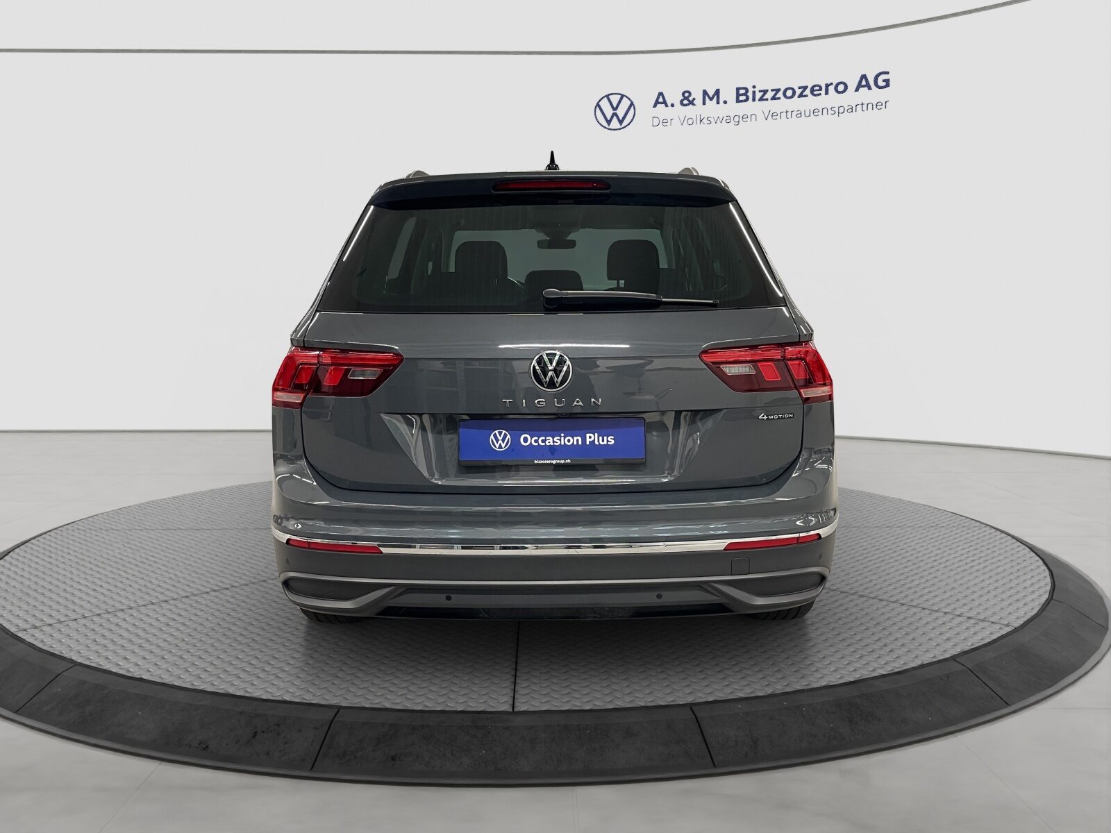 VW Tiguan Life, Essence, Occasion / Utilisé, Automatique - 4