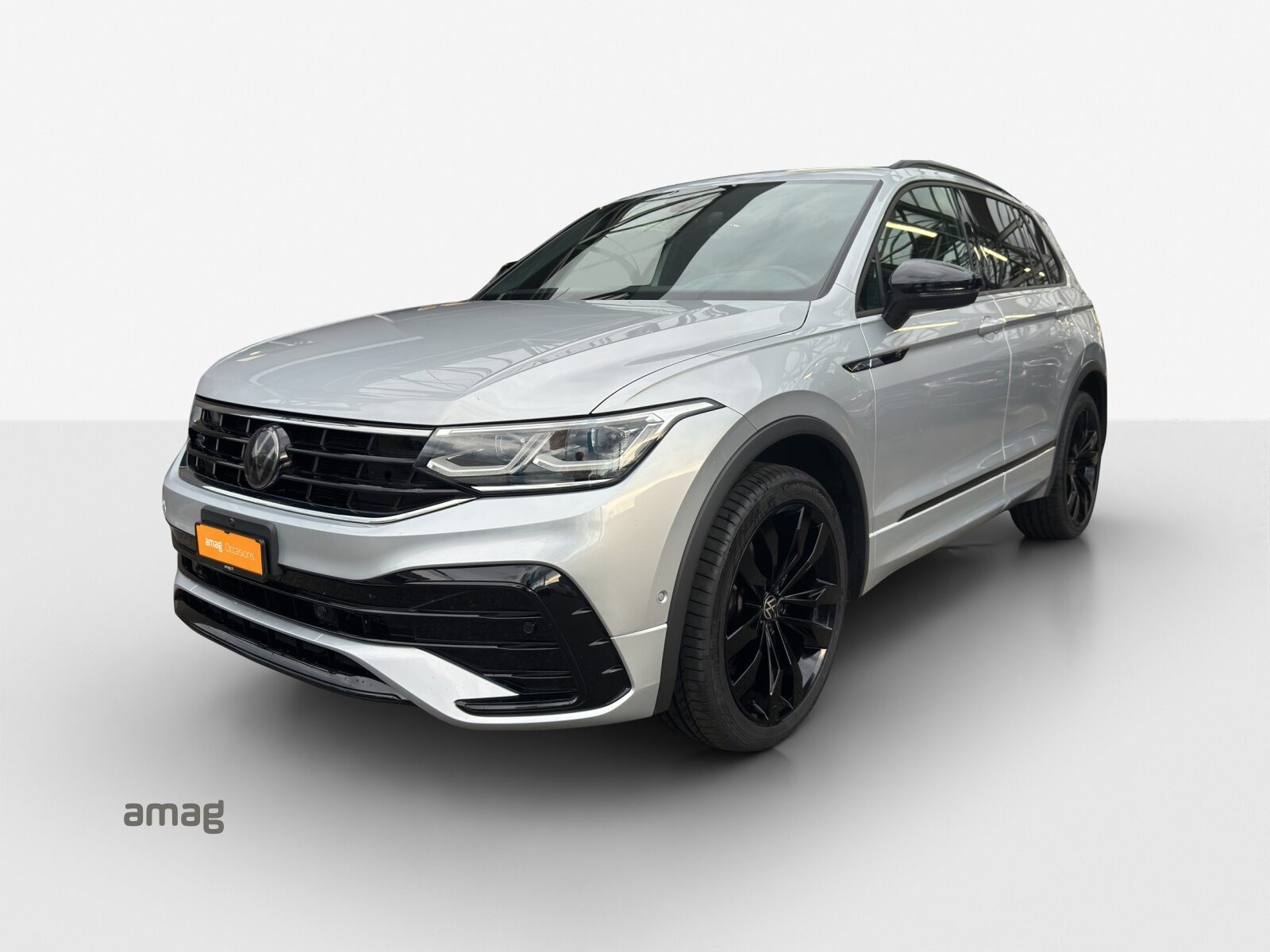 VW Tiguan R-Line