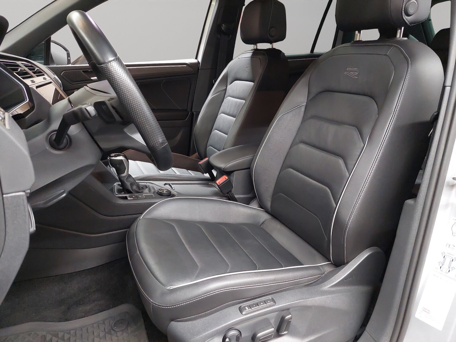 VW Tiguan 2.0 TDI SCR R-Line 4Motion DSG, Diesel, Occasion / Utilisé, Automatique - 6