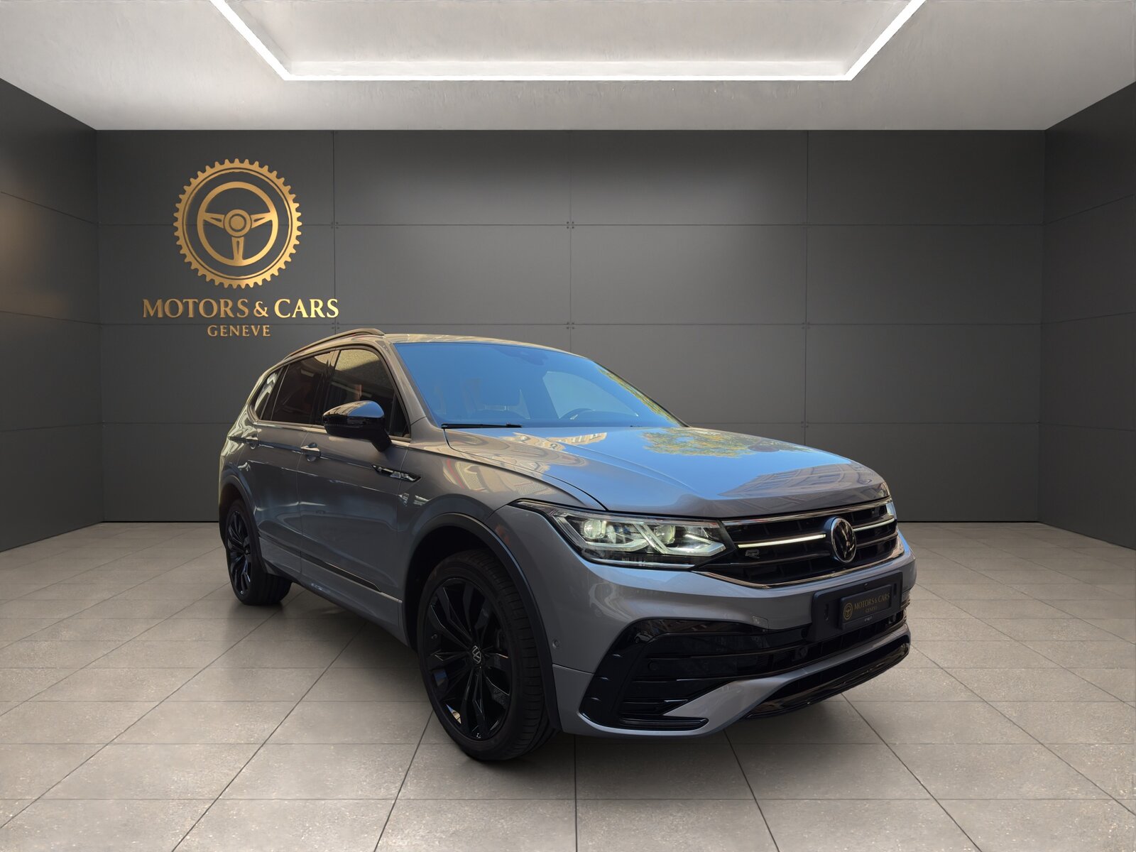 VW Tiguan Allspace 2.0TSI R-Line 4Motion DSG, Essence, Occasion / Utilisé, Automatique - 2