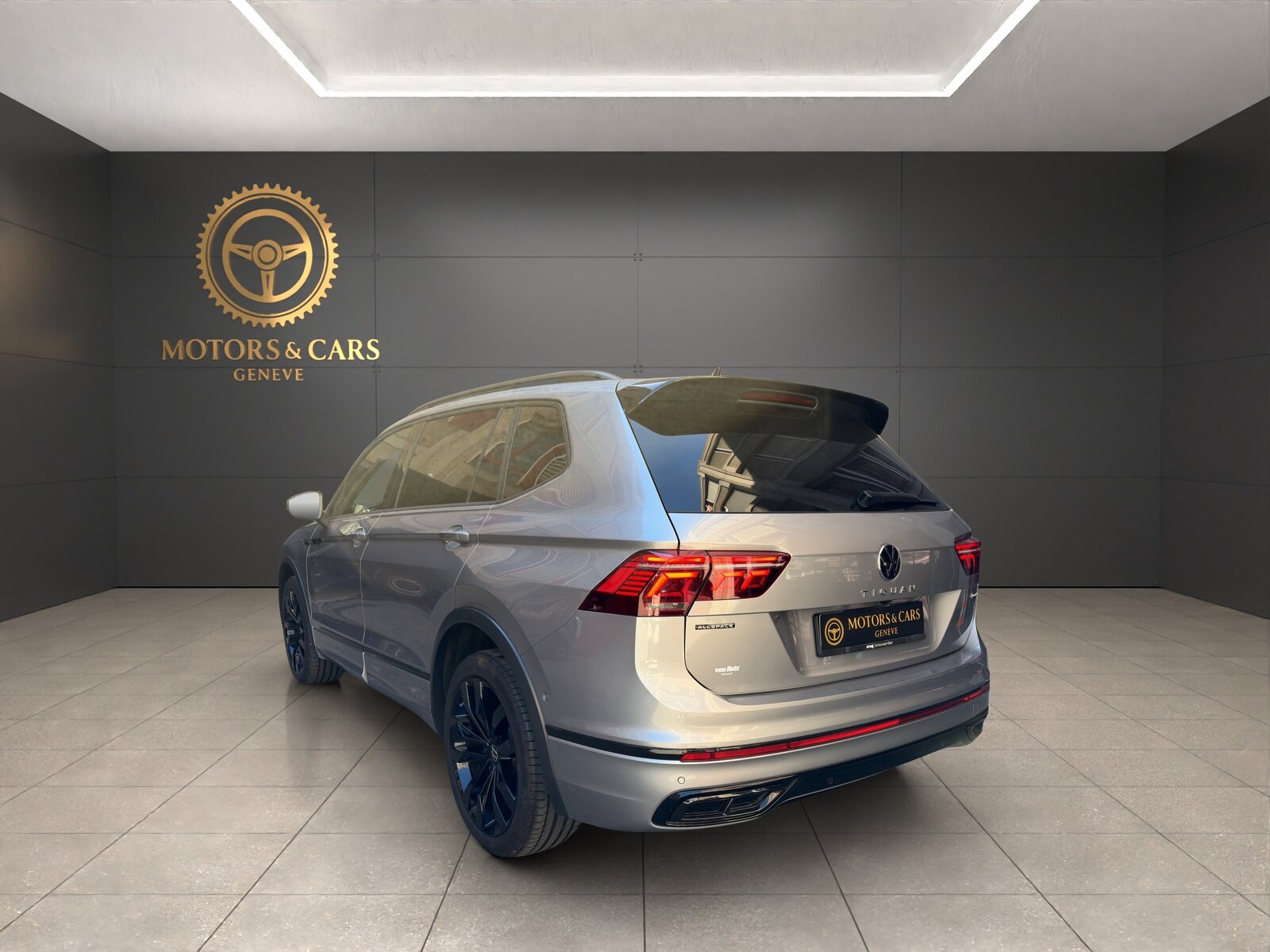 VW Tiguan Allspace 2.0TSI R-Line 4Motion DSG, Essence, Occasion / Utilisé, Automatique - 7