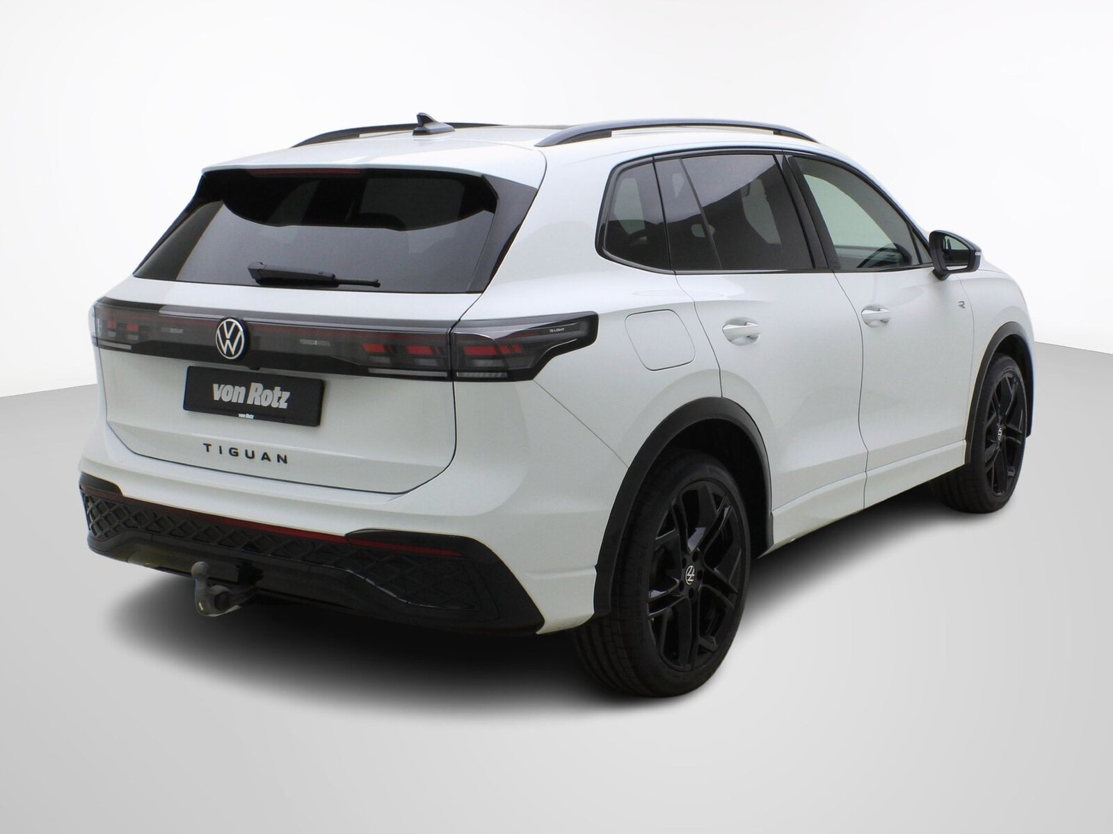 VW Tiguan 2.0 TSI DSG R-Line Black Style 4Motion **VW Werksg, Benzin, Occasion / Gebraucht, Automatik - 5