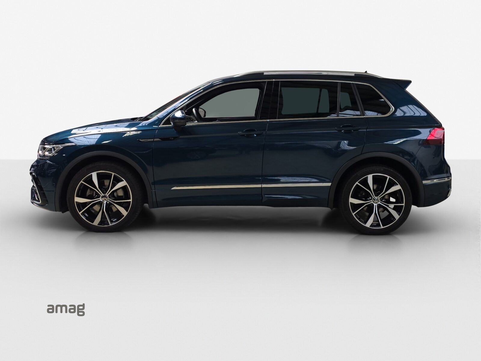 VW Tiguan R-Line, Benzin, Occasion / Gebraucht, Automatik - 2