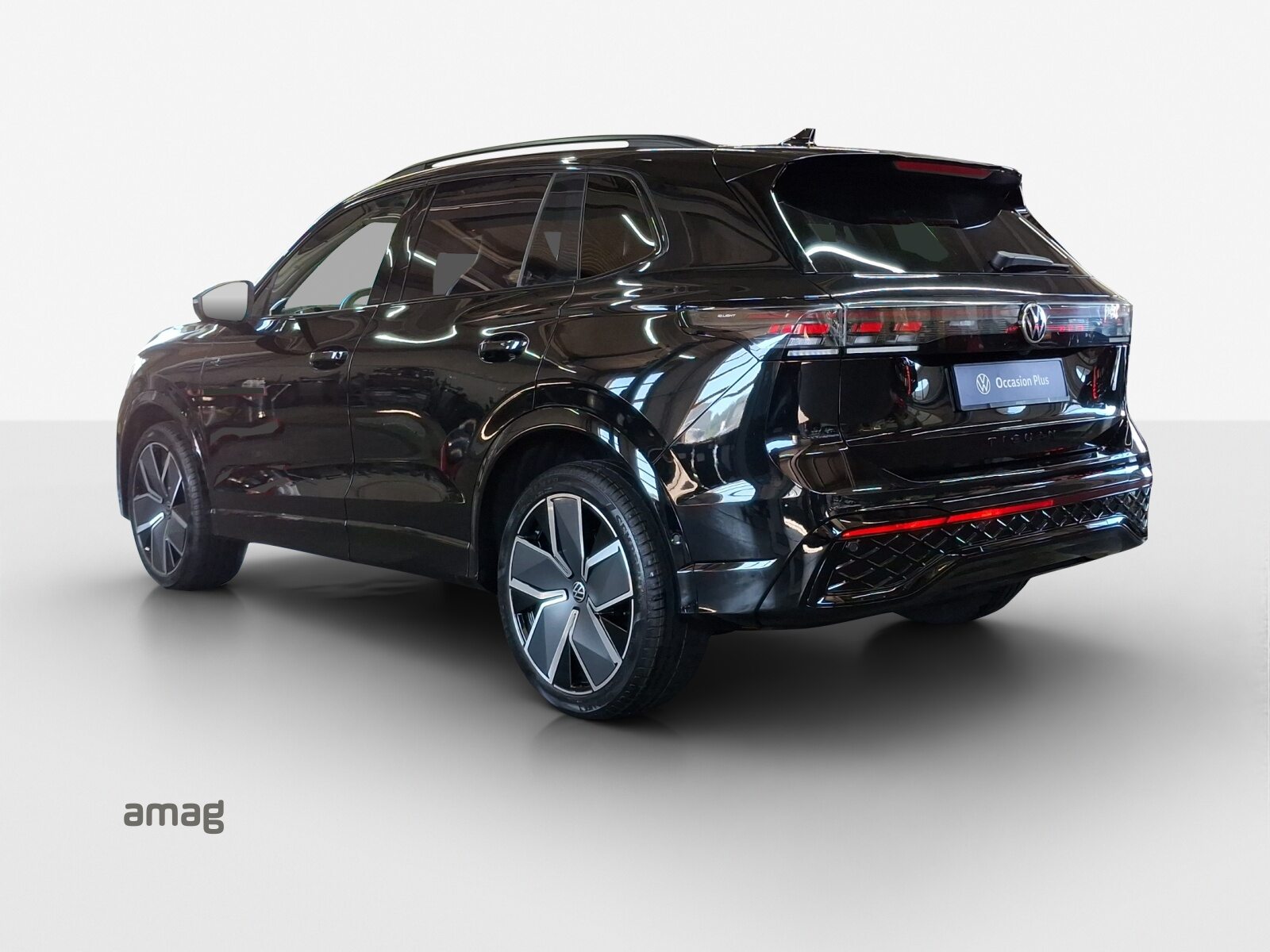 VW Tiguan R-Line, Essence, Occasion / Utilisé, Automatique - 3