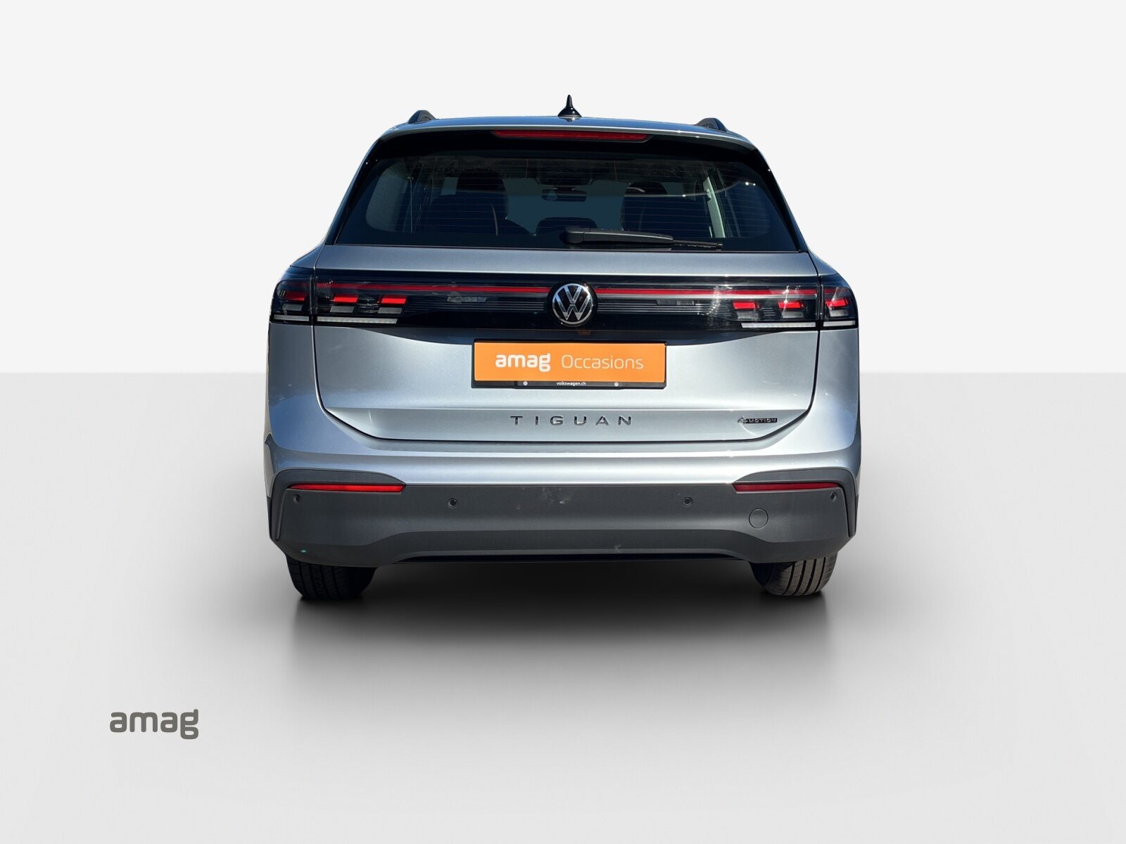 VW Tiguan Life, Essence, Occasion / Utilisé, Automatique - 4