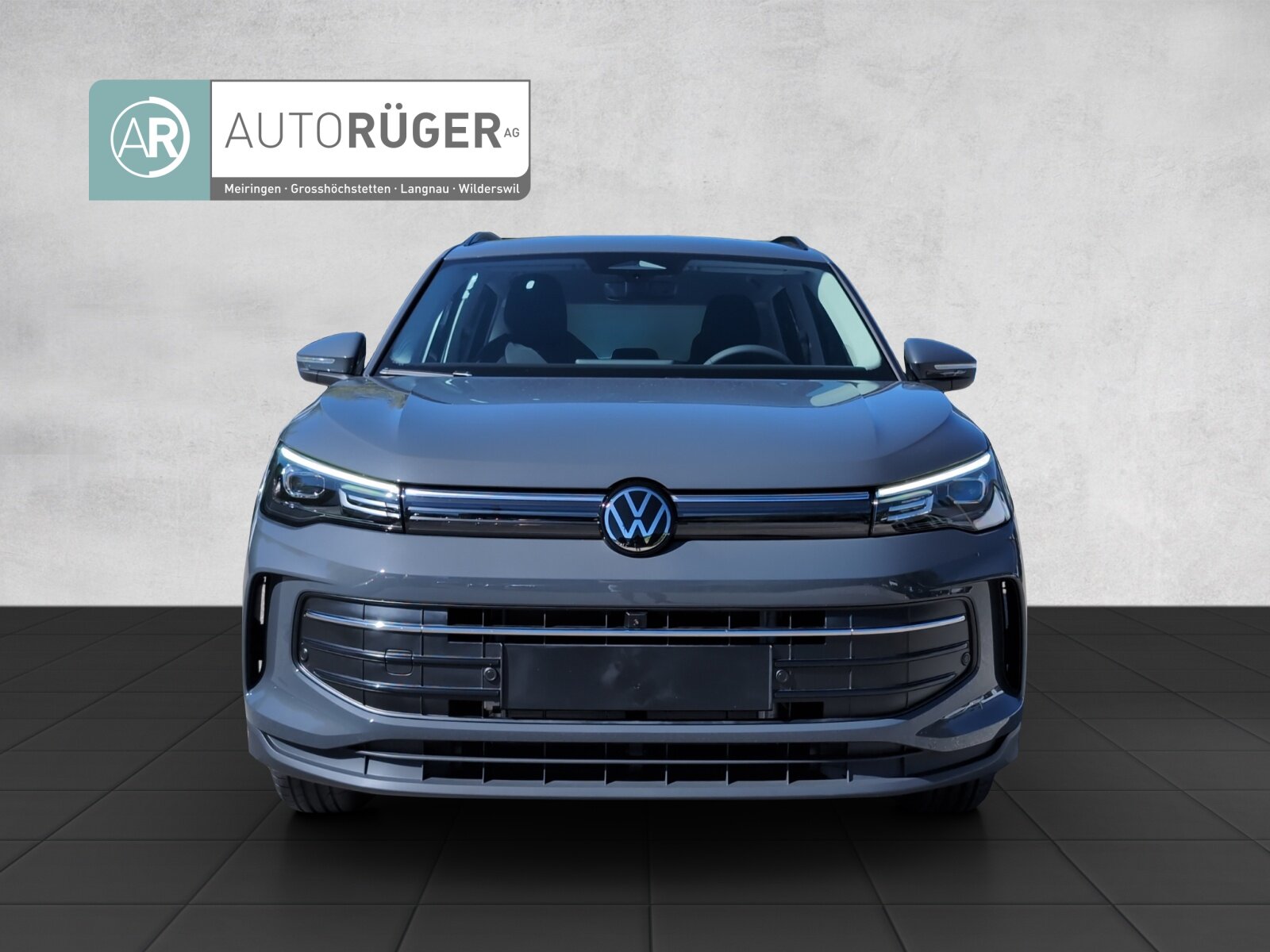 VW Tiguan Life, Hybride Rechargeable Essence/Électricité, Occasion / Utilisé, Automatique - 2