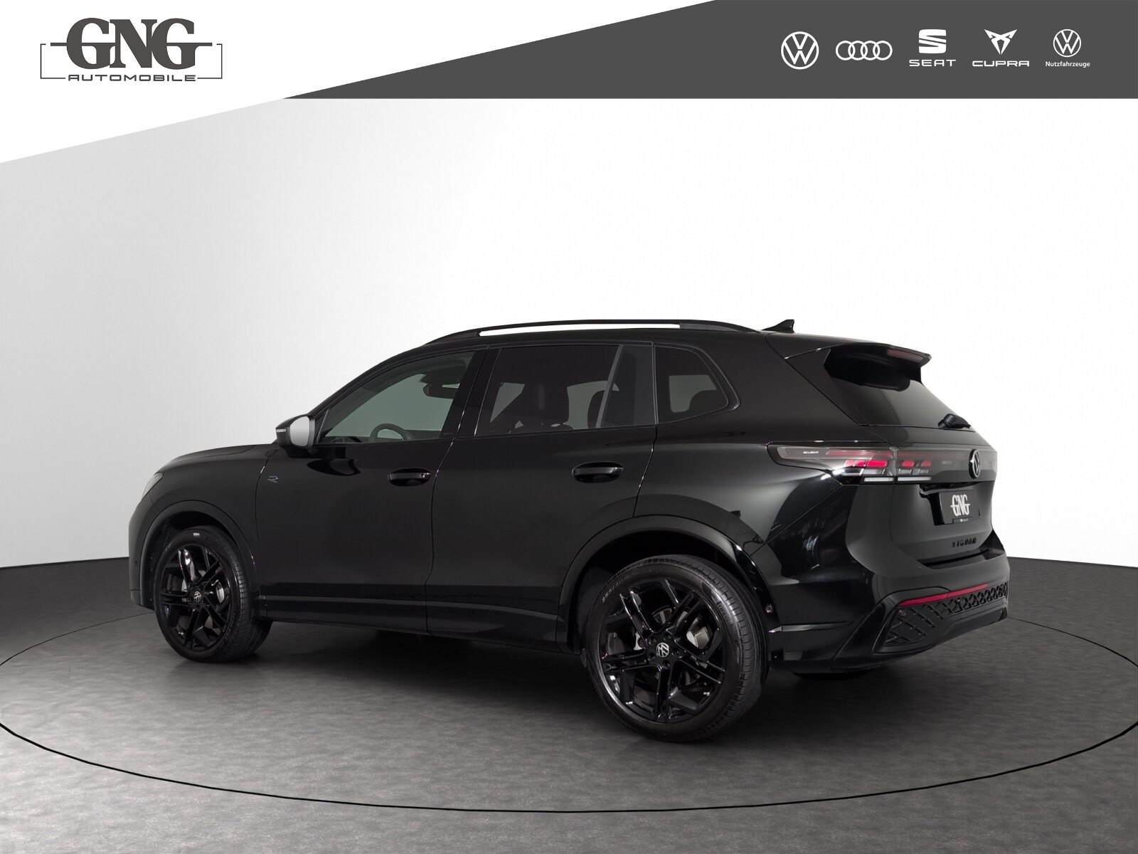 VW Tiguan R-Line UNITED, Essence, Occasion / Utilisé, Automatique - 2