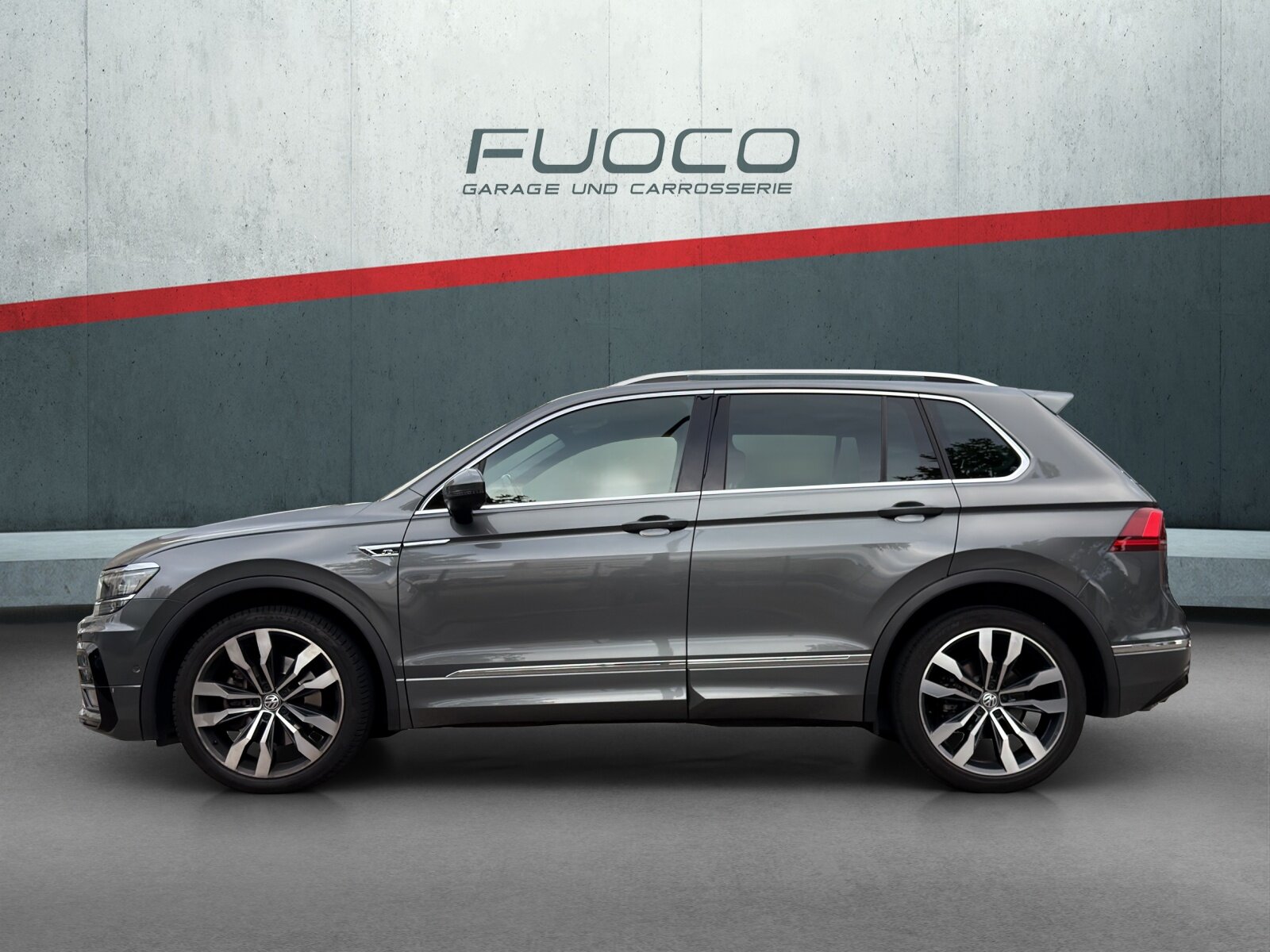 VW Tiguan 2.0TSI R-Line 4Motion DSG, Benzin, Occasion / Gebraucht, Automatik - 6