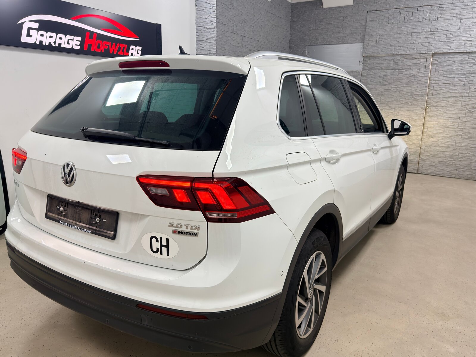 VW Tiguan 2.0 TDI SCR Comfortline 4Motion DSG hageschaden, Diesel, Second hand / Used, Automatic - 5