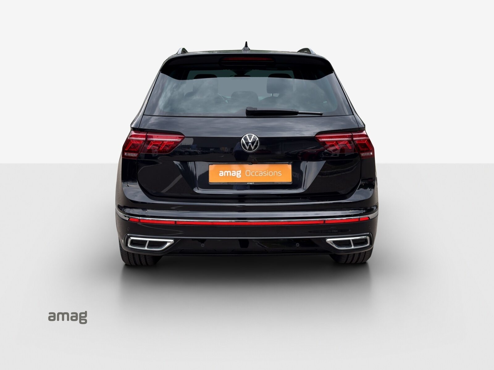 VW Tiguan R-Line SELECTION PHEV, Full-Hybrid Petrol/Electric, Second hand / Used, Automatic - 4