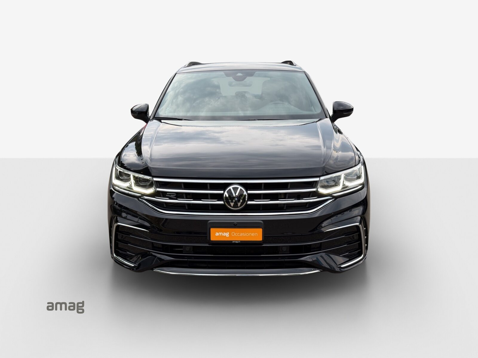 VW Tiguan R-Line SELECTION PHEV, Full-Hybrid Petrol/Electric, Second hand / Used, Automatic - 7