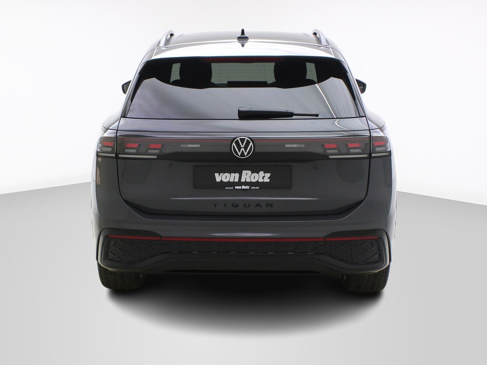 VW Tiguan 2.0 TSI DSG R-Line Black Style 4Motion, Essence, Occasion / Utilisé, Automatique - 4