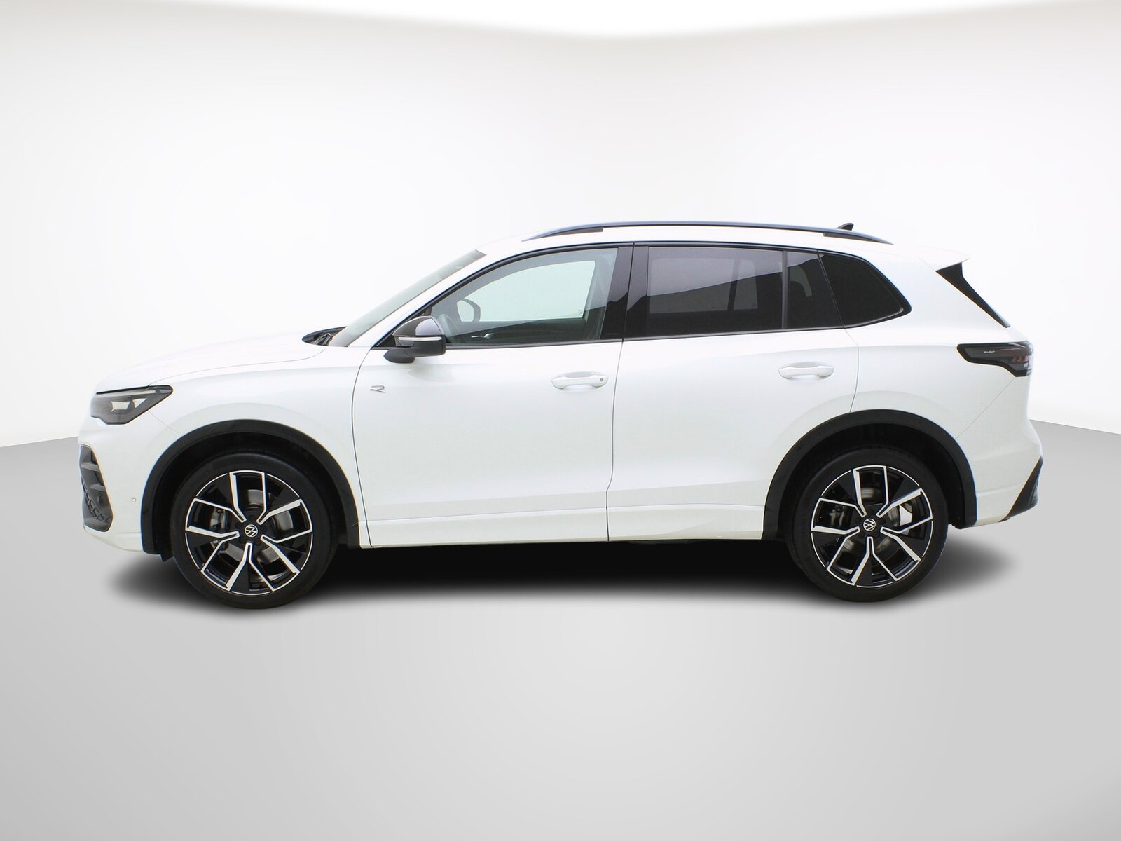VW Tiguan 2.0 TSI DSG R-Line Black Style 4Motion, Essence, Occasion / Utilisé, Automatique - 3