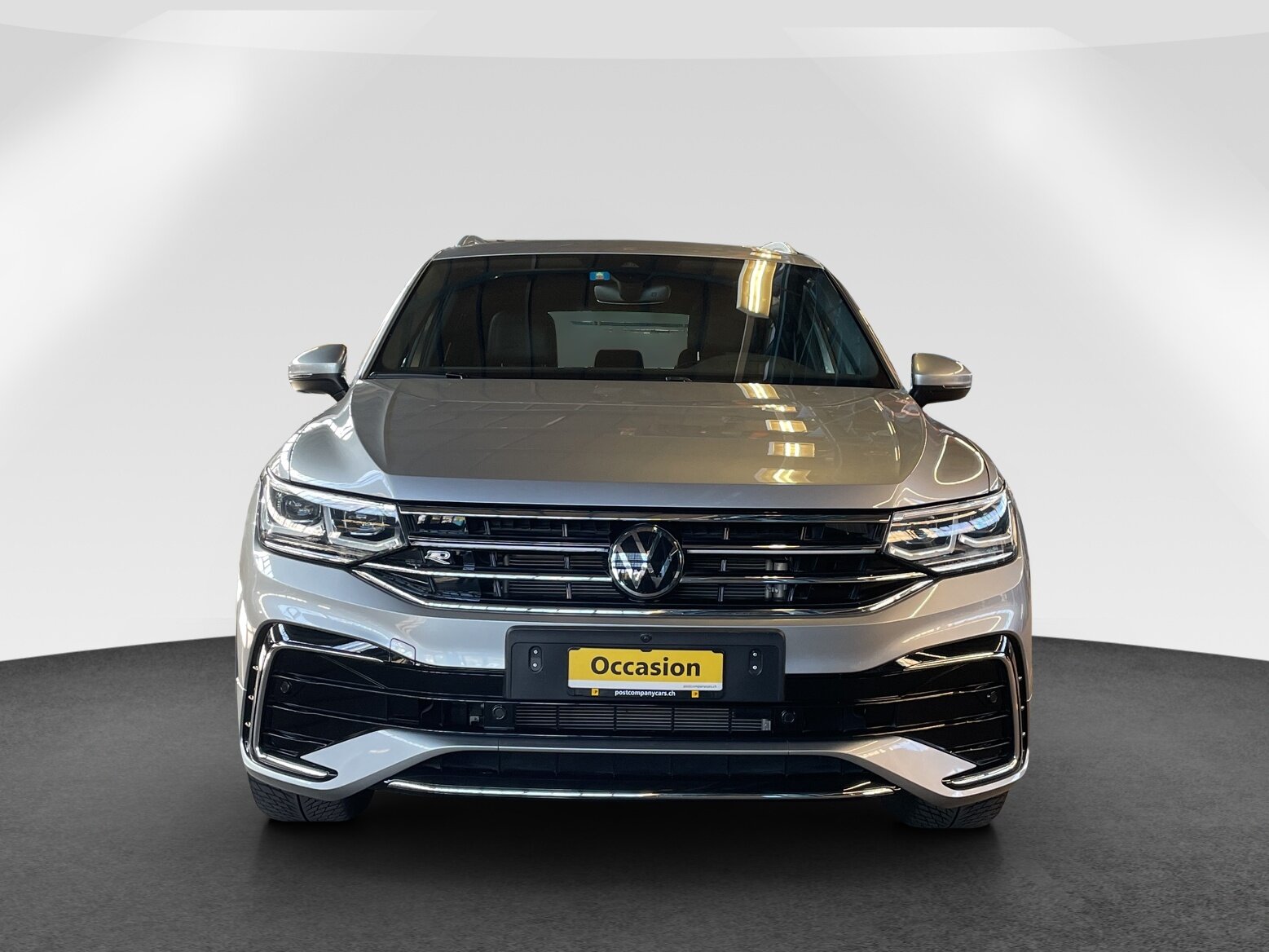 VW Tiguan Allspace 2.0 TSI R-Line DSG, Benzin, Occasion / Gebraucht, Automatik - 2