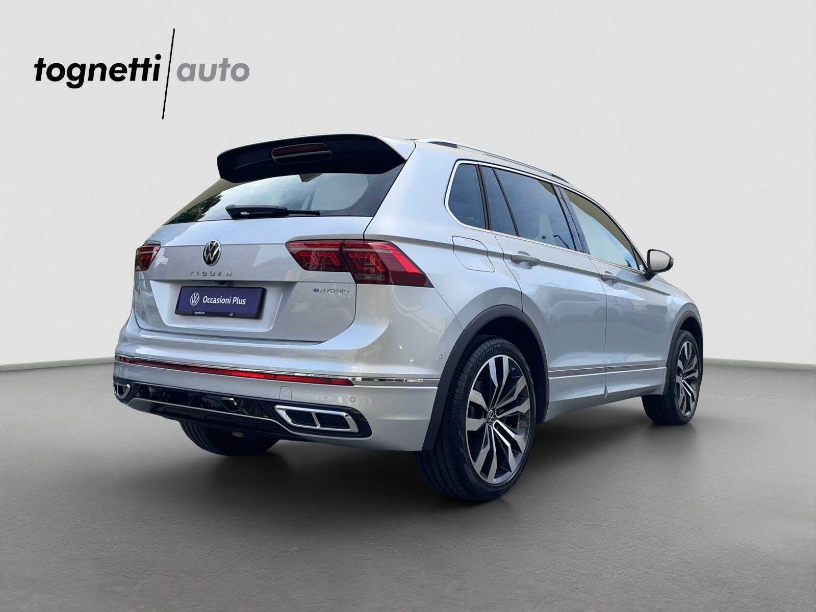 VW Tiguan R-Line SELECTION PHEV, Hybride Intégral Essence/Électricité, Occasion / Utilisé, Automatique - 4