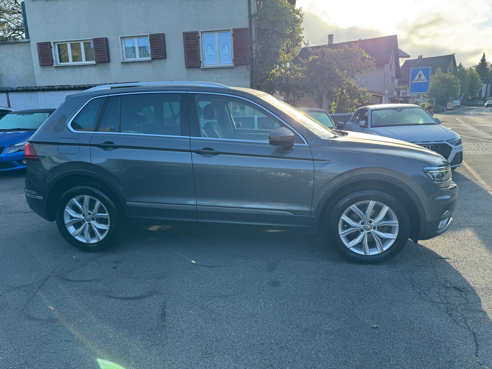 VW Tiguan 2.0 TDI SCR Highline4Motion DSG, Diesel, Occasion / Gebraucht, Automatik - 6