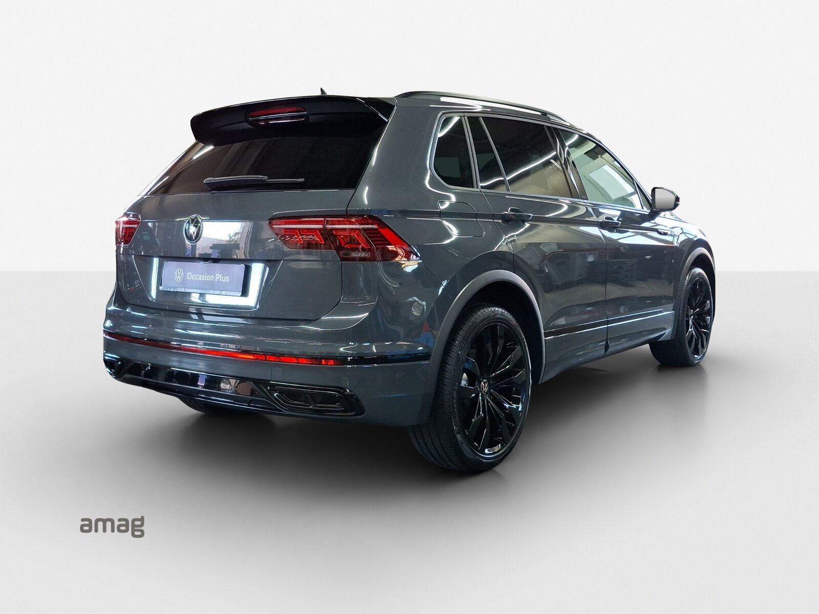VW Tiguan R-Line, Benzin, Occasion / Gebraucht, Automatik - 5