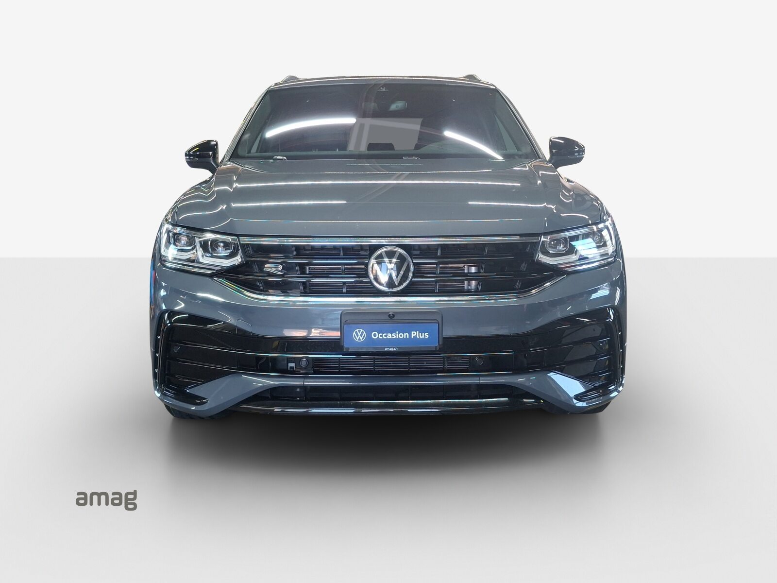 VW Tiguan R-Line, Benzin, Occasion / Gebraucht, Automatik - 7