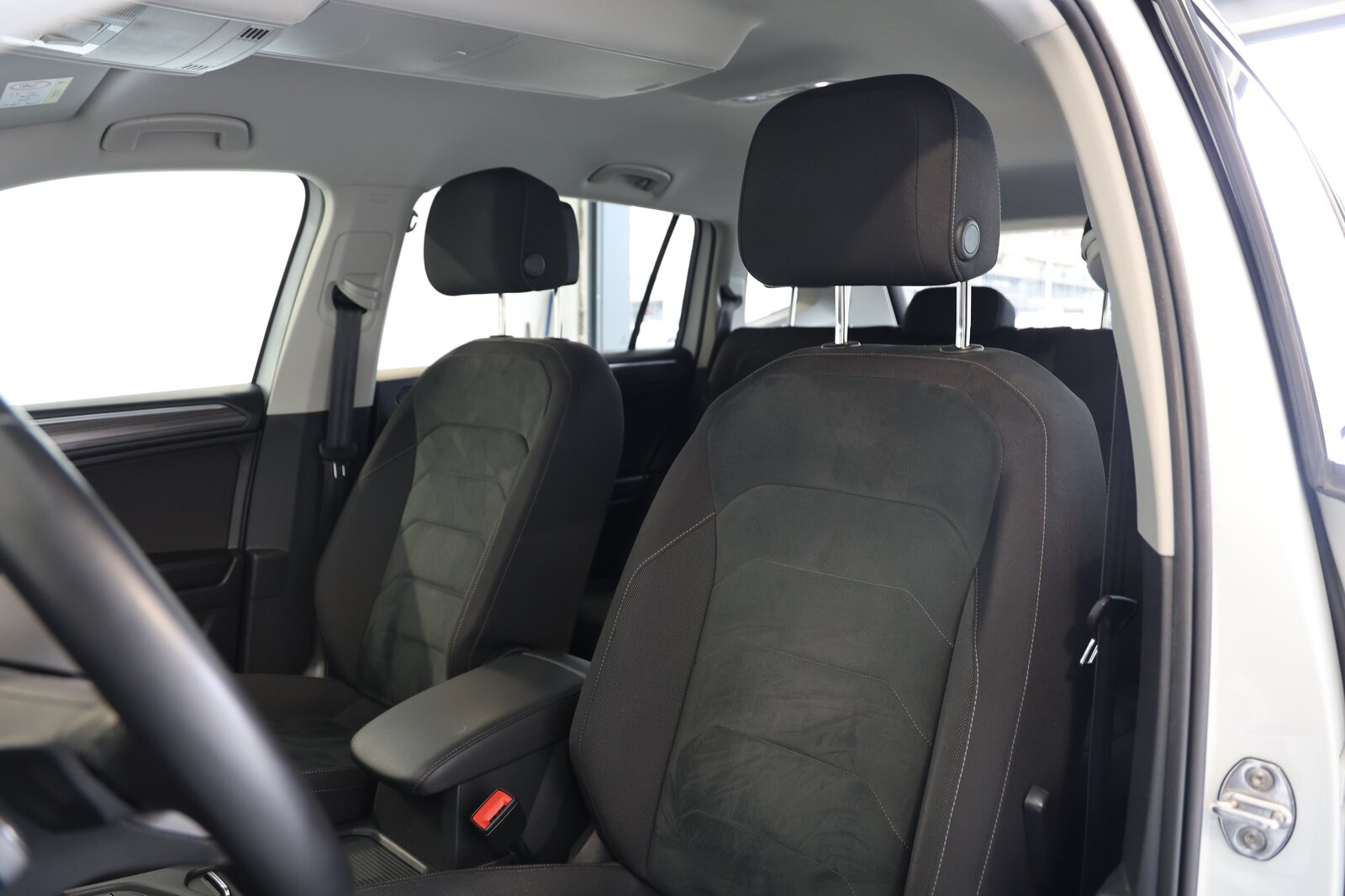 VW Tiguan Allspace 2.0 TDI SCR Elegance DSG, Diesel, Occasioni / Usate, Automatico - 7