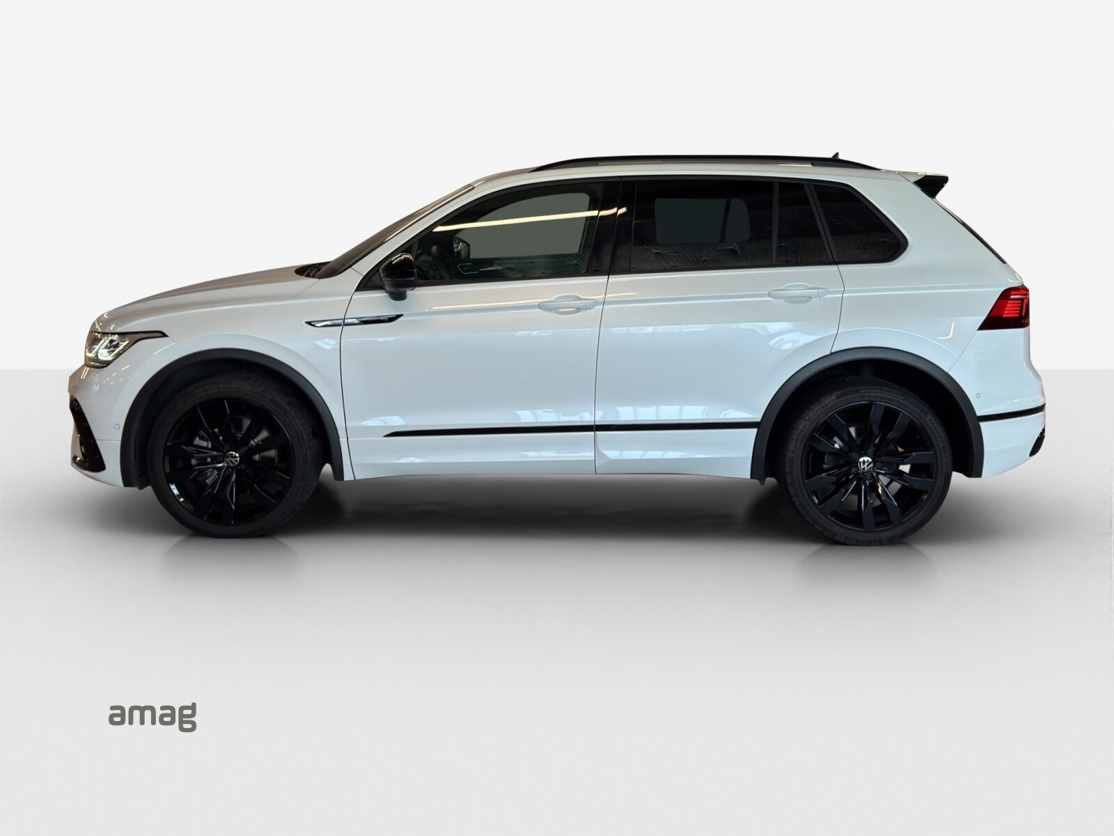 VW Tiguan R-Line, Benzina, Occasioni / Usate, Automatico - 2