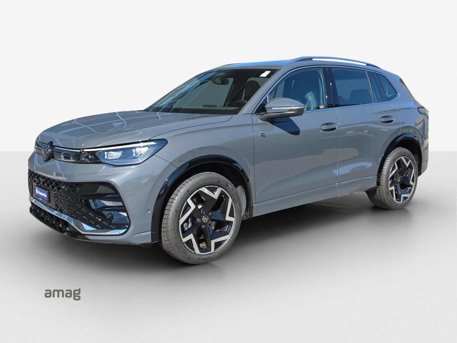 VW Tiguan R-Line