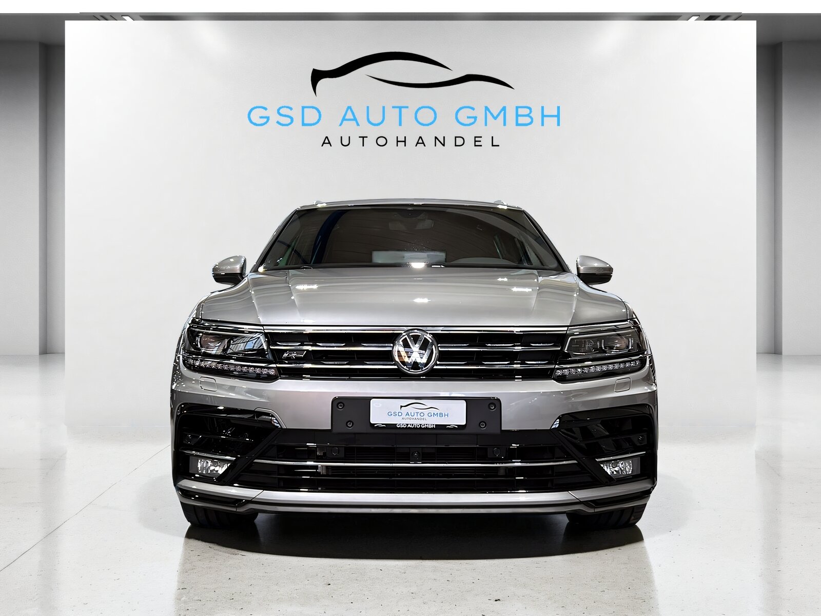 VW Tiguan 2.0TSI Highline 4Motion DSG**Panodach,AHK,LED,Frisch, Essence, Occasion / Utilisé, Automatique - 2