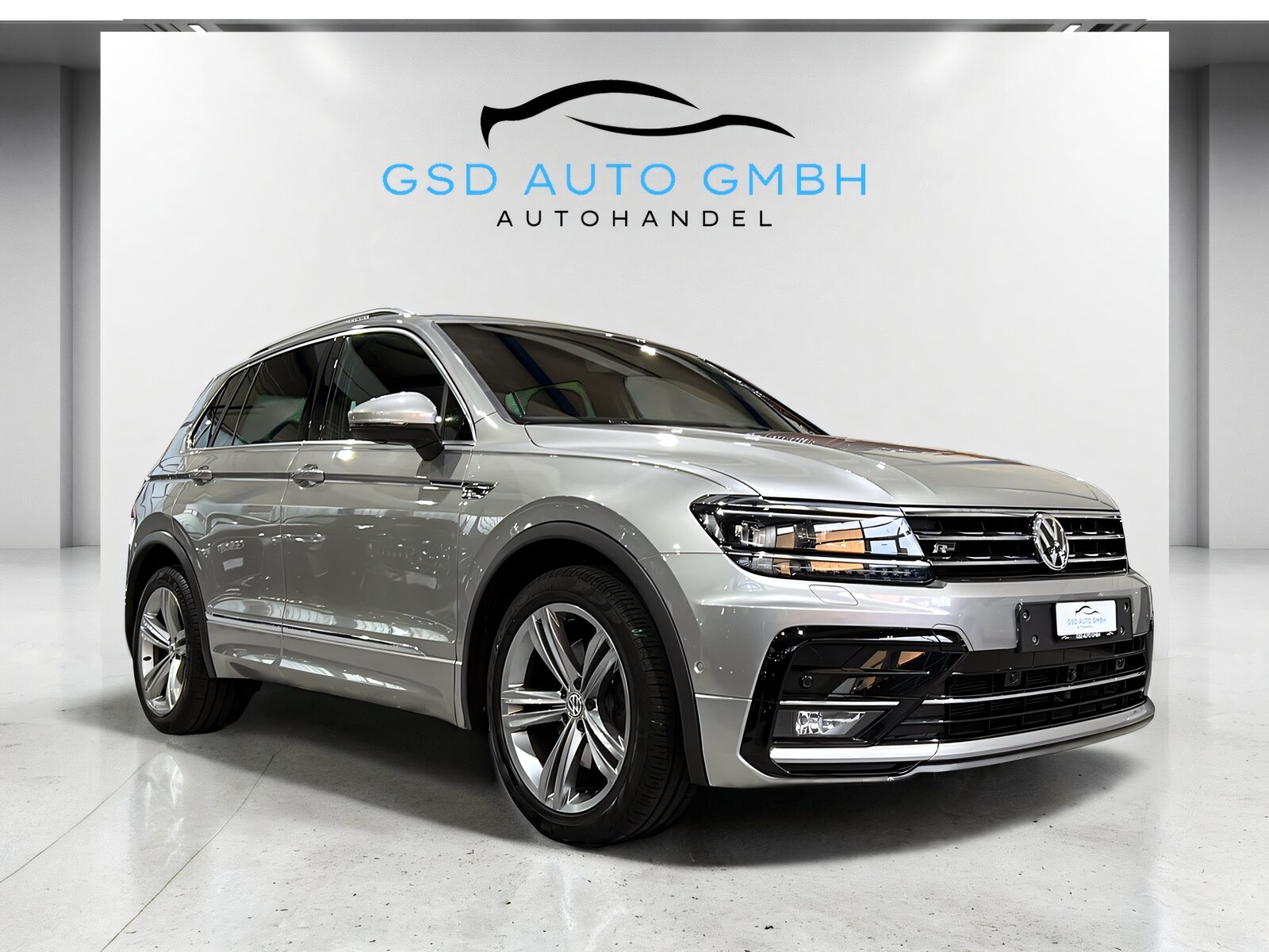 VW Tiguan 2.0TSI Highline 4Motion DSG**Panodach,AHK,LED,Frisch, Essence, Occasion / Utilisé, Automatique - 6