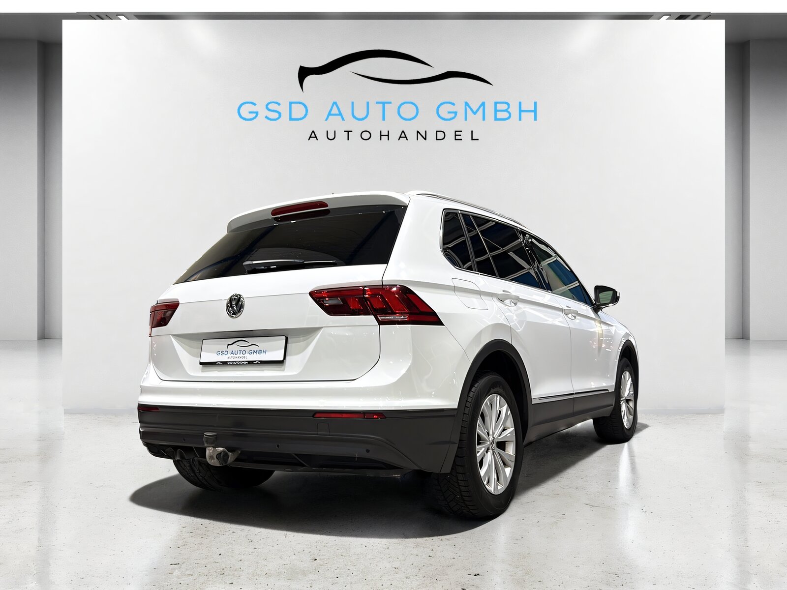 VW Tiguan 2.0 TDI SCR Comfortline 4Motion**AHK,Tempomat,Panoda, Diesel, Occasion / Utilisé, Automatique - 5