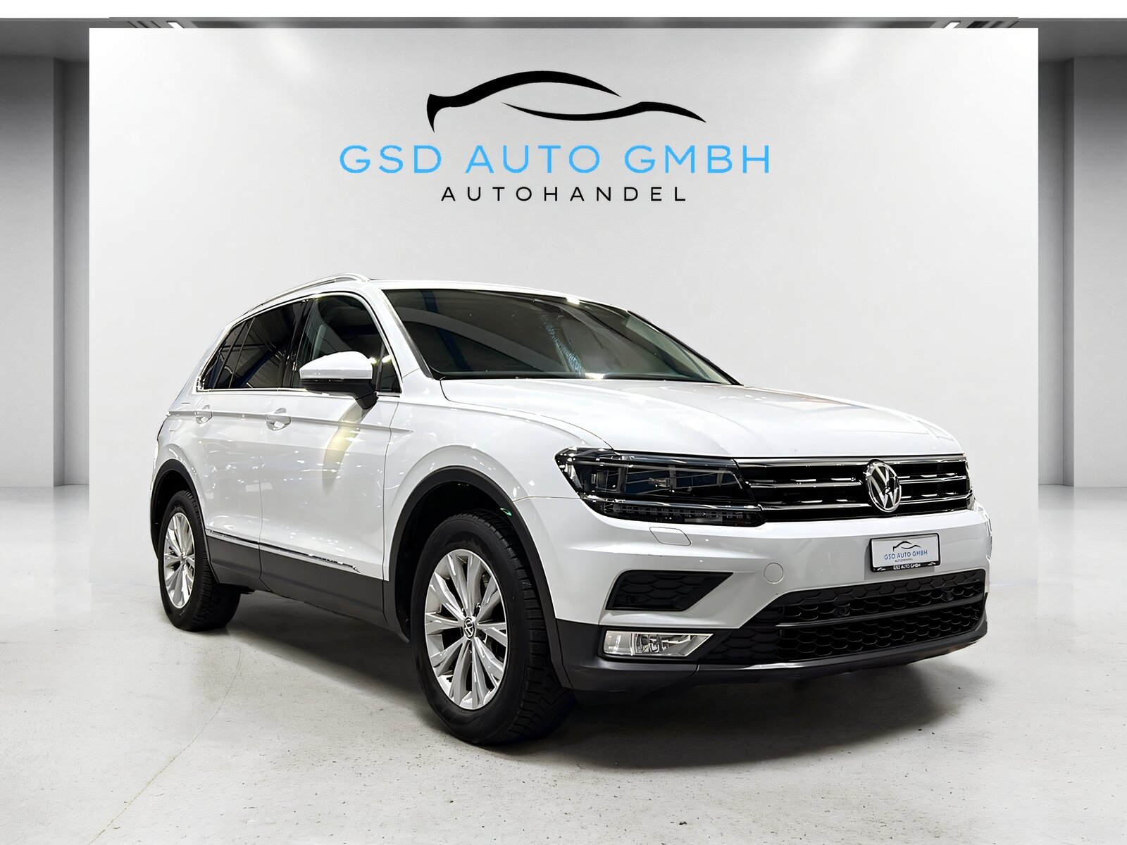 VW Tiguan 2.0 TDI SCR Comfortline 4Motion**AHK,Tempomat,Panoda, Diesel, Occasion / Utilisé, Automatique - 6