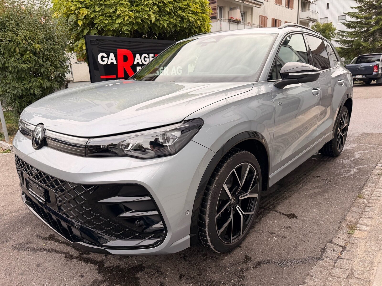 VW Tiguan 2.0 TSI 265PS 4Motion R-Line *** 360 KAMERA PANORAM