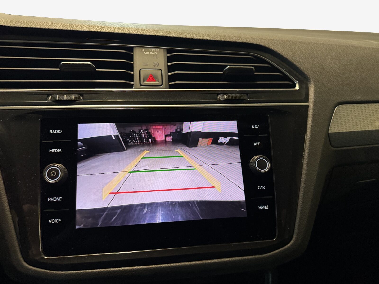 VW Tiguan Life, Benzin, Occasion / Gebraucht, Automatik - 2