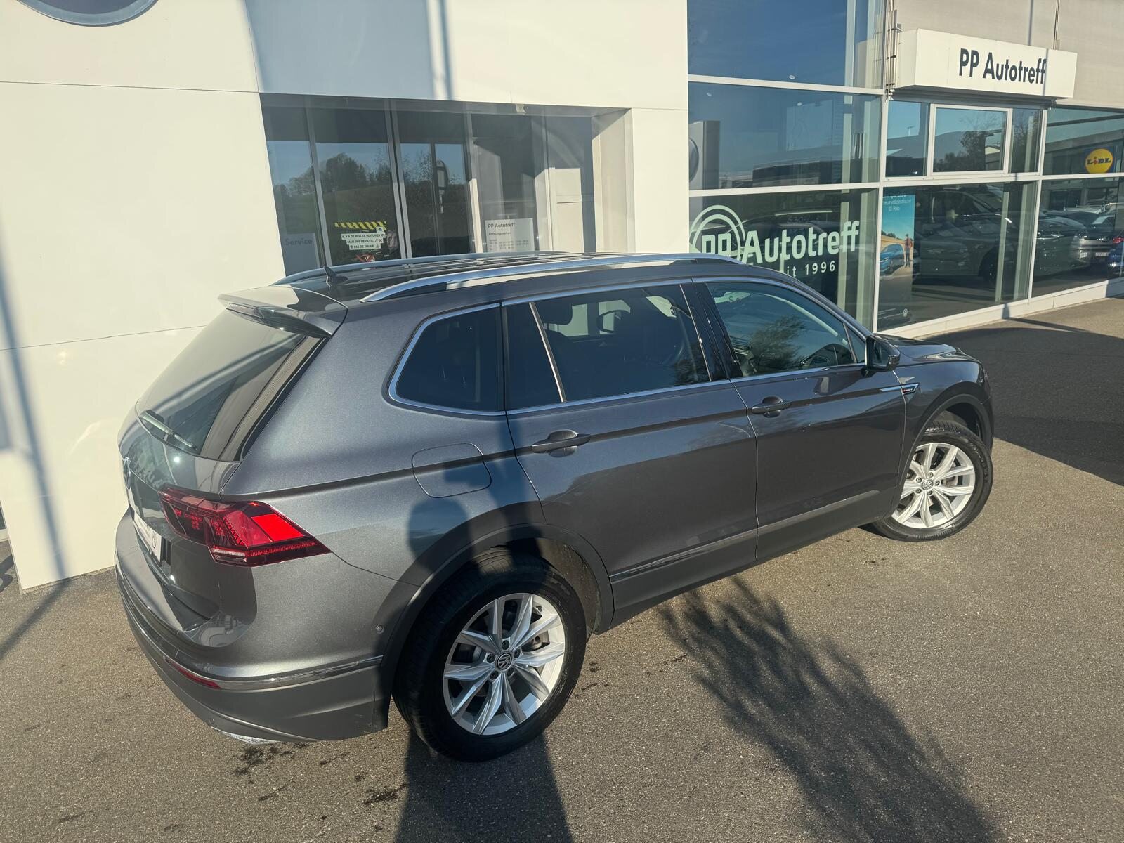 VW Tiguan Allspace Highline, Diesel, Occasion / Gebraucht, Automatik - 5